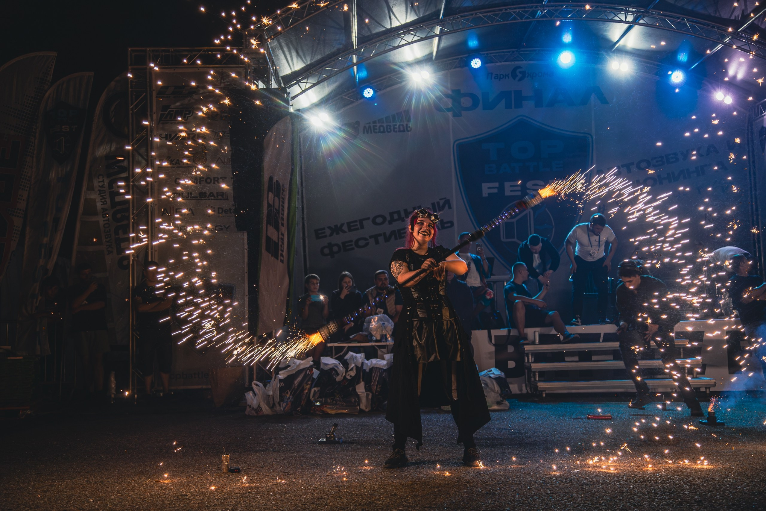 Фаер-Шоу. Главная