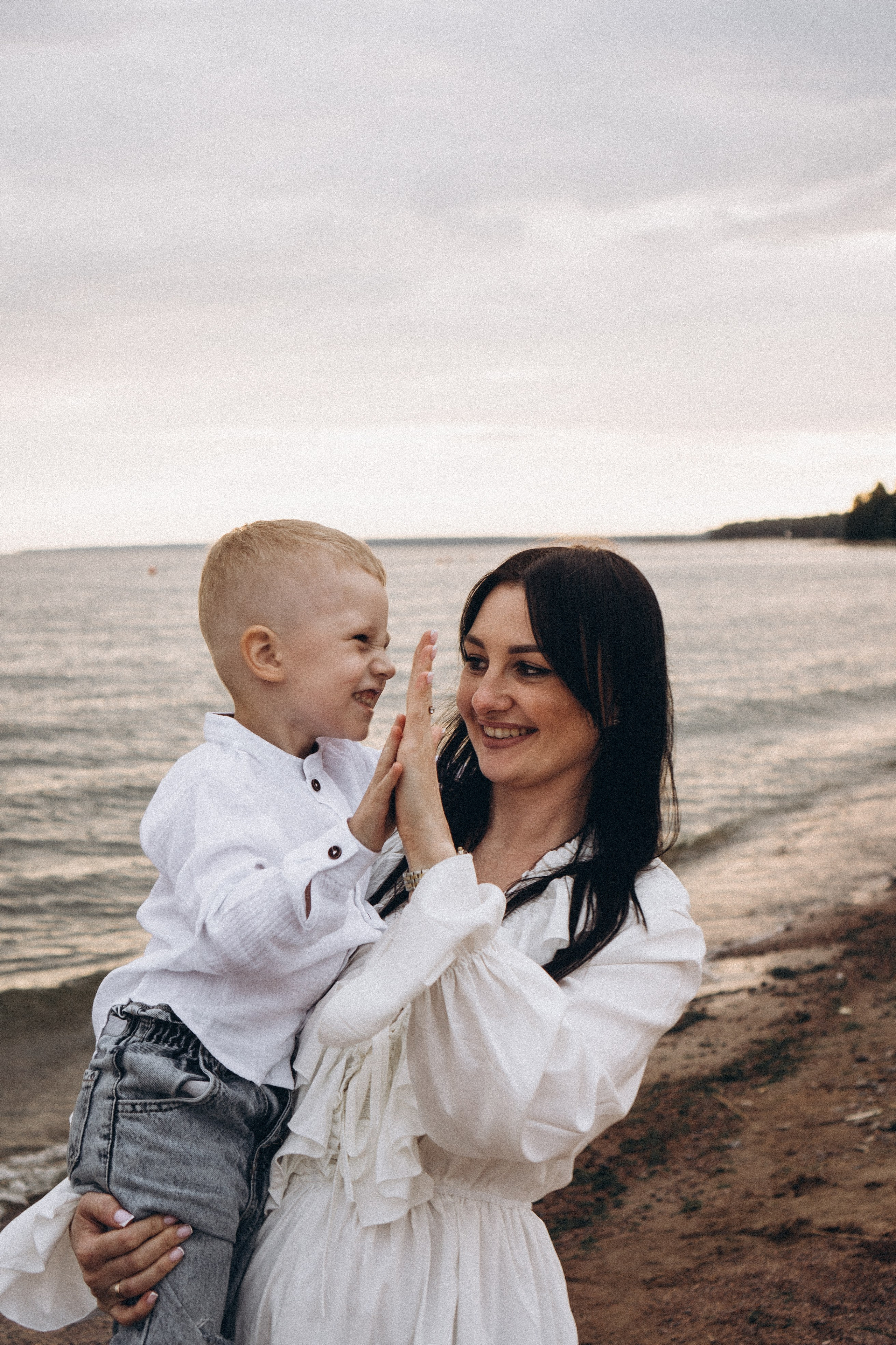 Семейная история на берегу залива. Профессиональный фотограф, Санкт-Петербург — Виктория Богомолова