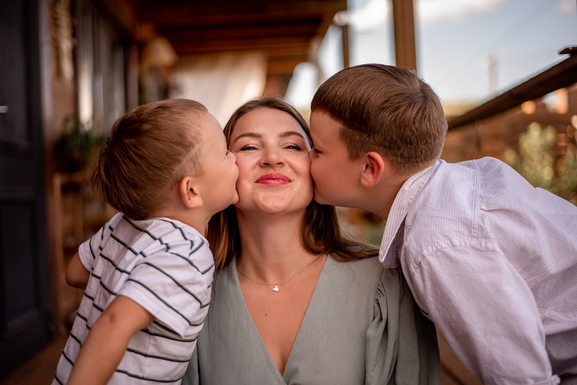 В кругу семьи. Приподаева Алёна семейный и детский фотограф в Красноярске