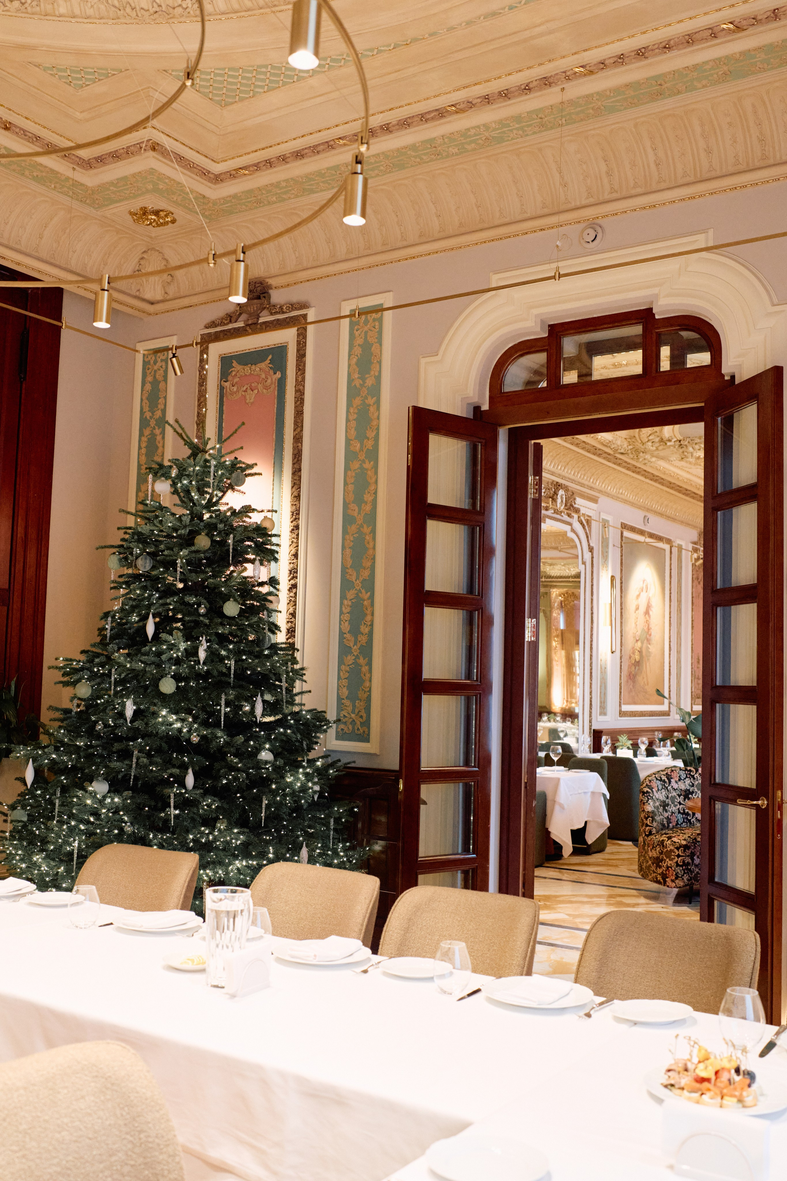 Ресторан. Свадебный фотограф в Москве Кристина Чехова