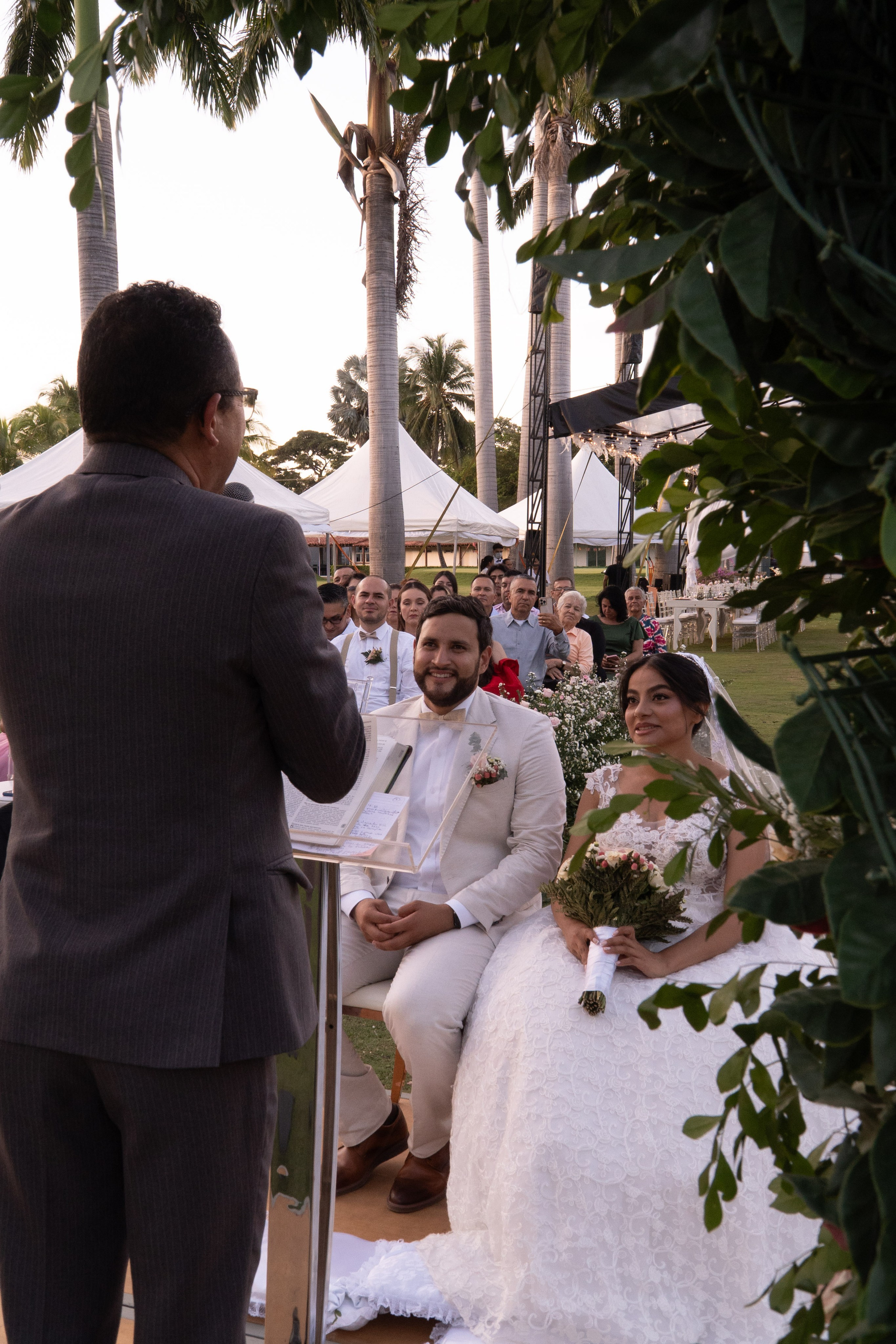 Carola & Gerson. Wedding Photographer in Barcelona and Medellin