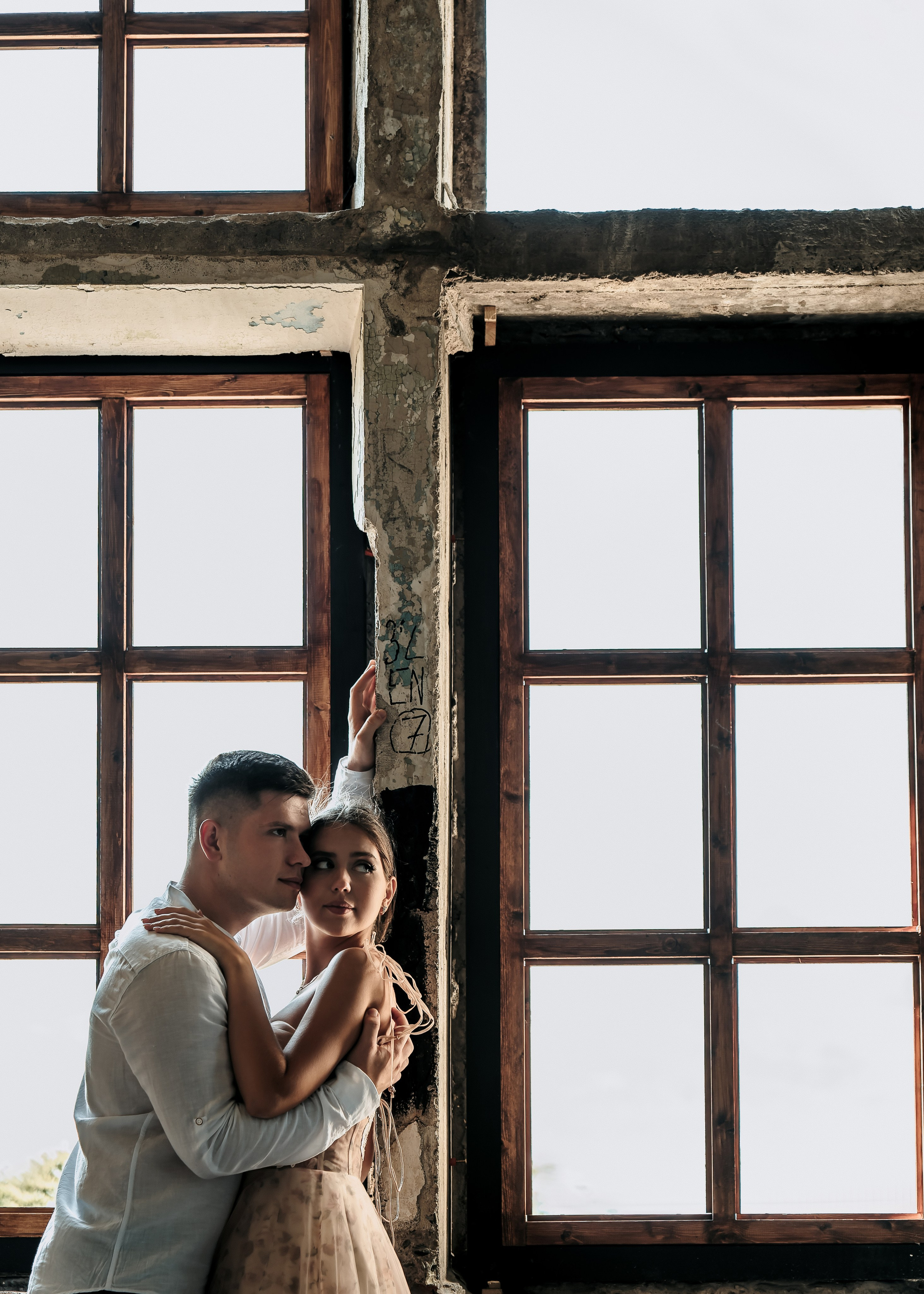 Лав стори фотосессия у моря и в горах в Сочи, Адлере и Красной Поляне. Алина Бернд — свадебный и индивидуальный фотограф в Сочи и Адлере