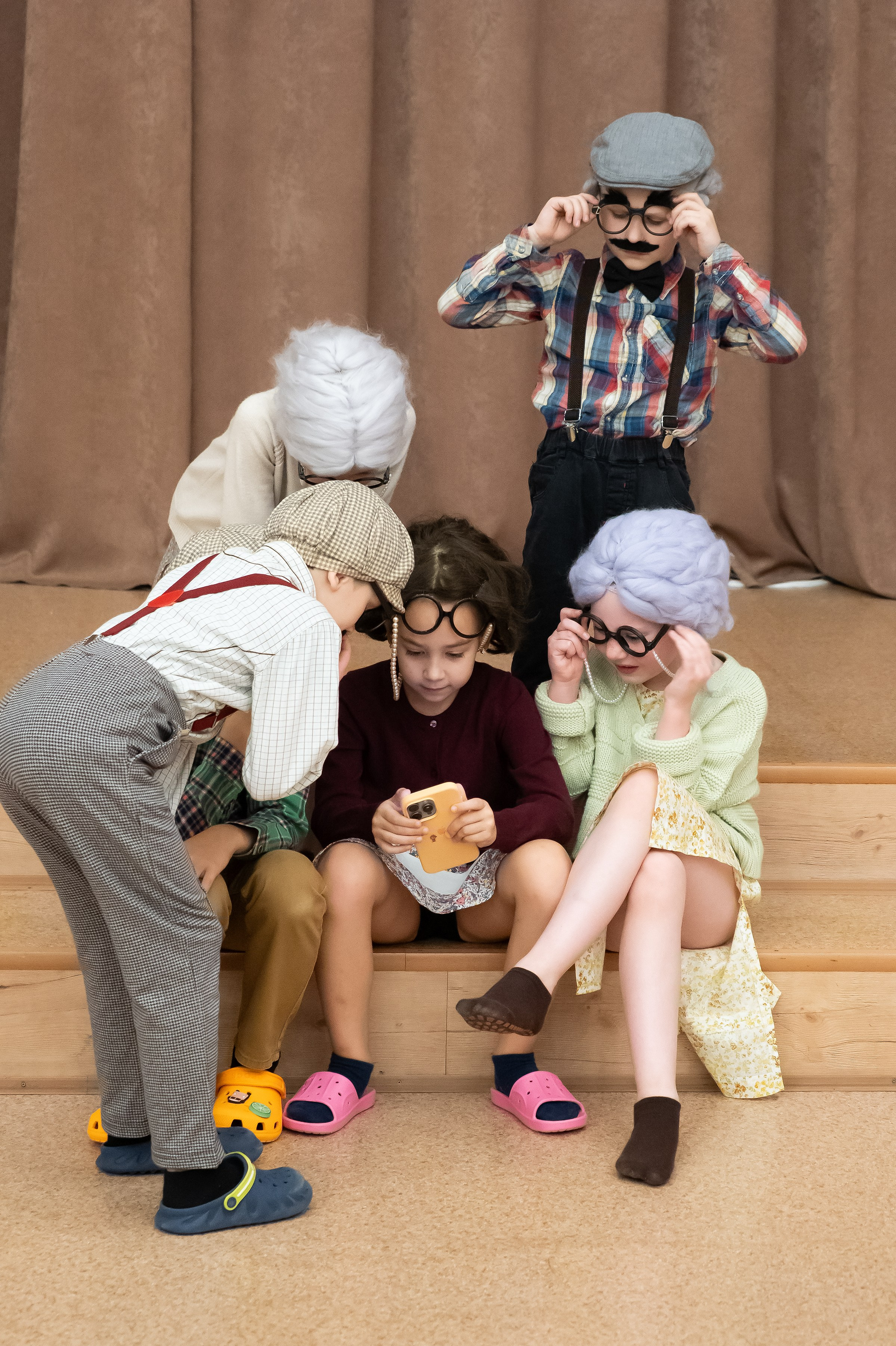 Концерт «Пространные танцы». Репортажный, семейный и детский фотограф в Пензе и Заречном Арина Ермилова. Картины барельеф на заказ