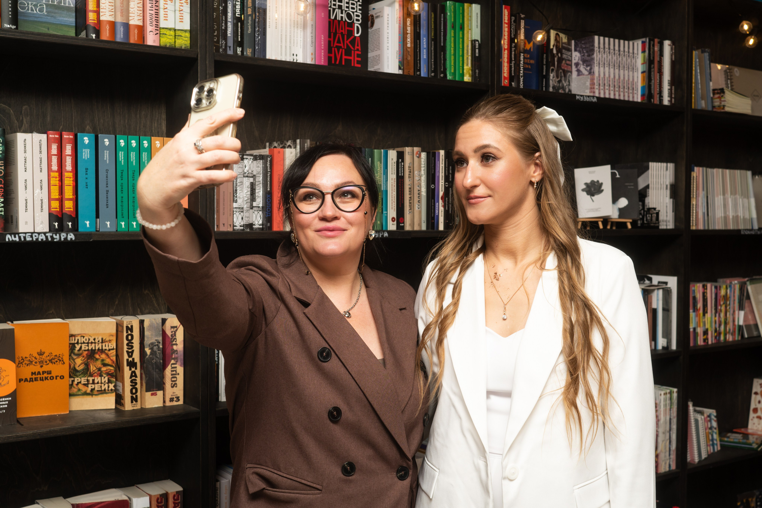 Репортаж — презентация книги. Фотограф Самара Белоусова Юлия