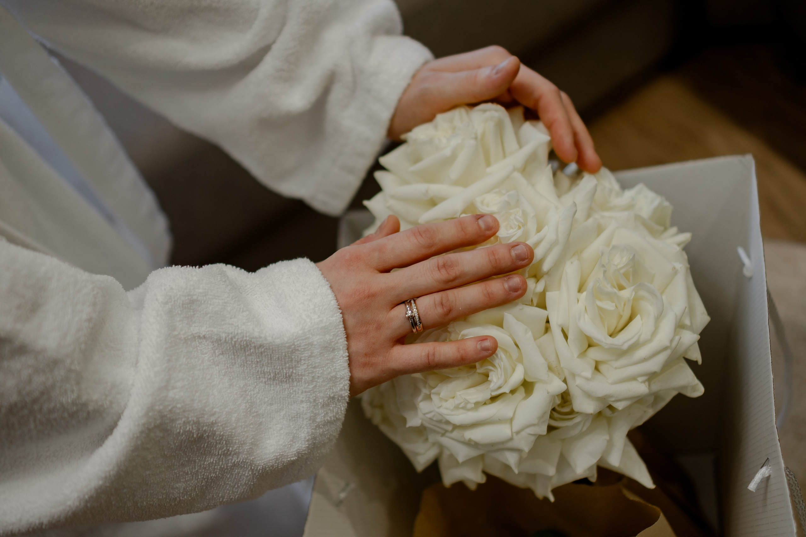 СВАДЕБНАЯ СЬЕМКА СБОРОВ В ОТЕЛЕ И ВЫЕЗД НА ЦЕРЕМОНИЮ (СНЯТО В СИБИРЕ В НИЖНЕВАРТОВСКЕ). Профессиональный фотограф, Санкт-Петербург — Виктория Богомолова