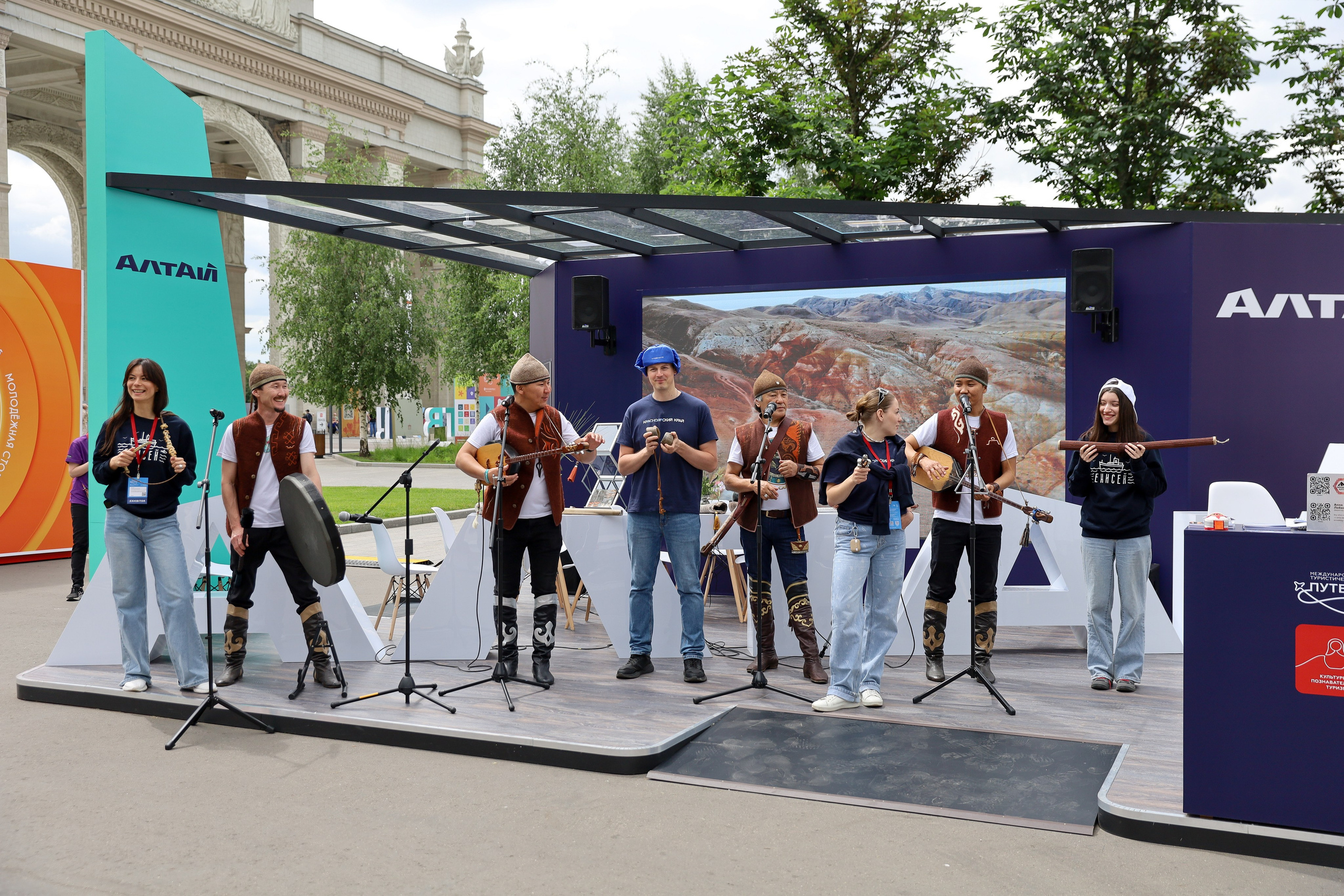 КРАСНОЯРСКИЙ КРАЙ НА МЕЖДУНАРОДНОМ ТУРИСТИЧЕСКОМ ФОРУМЕ. Фотограф мероприятий Ирина Каширина