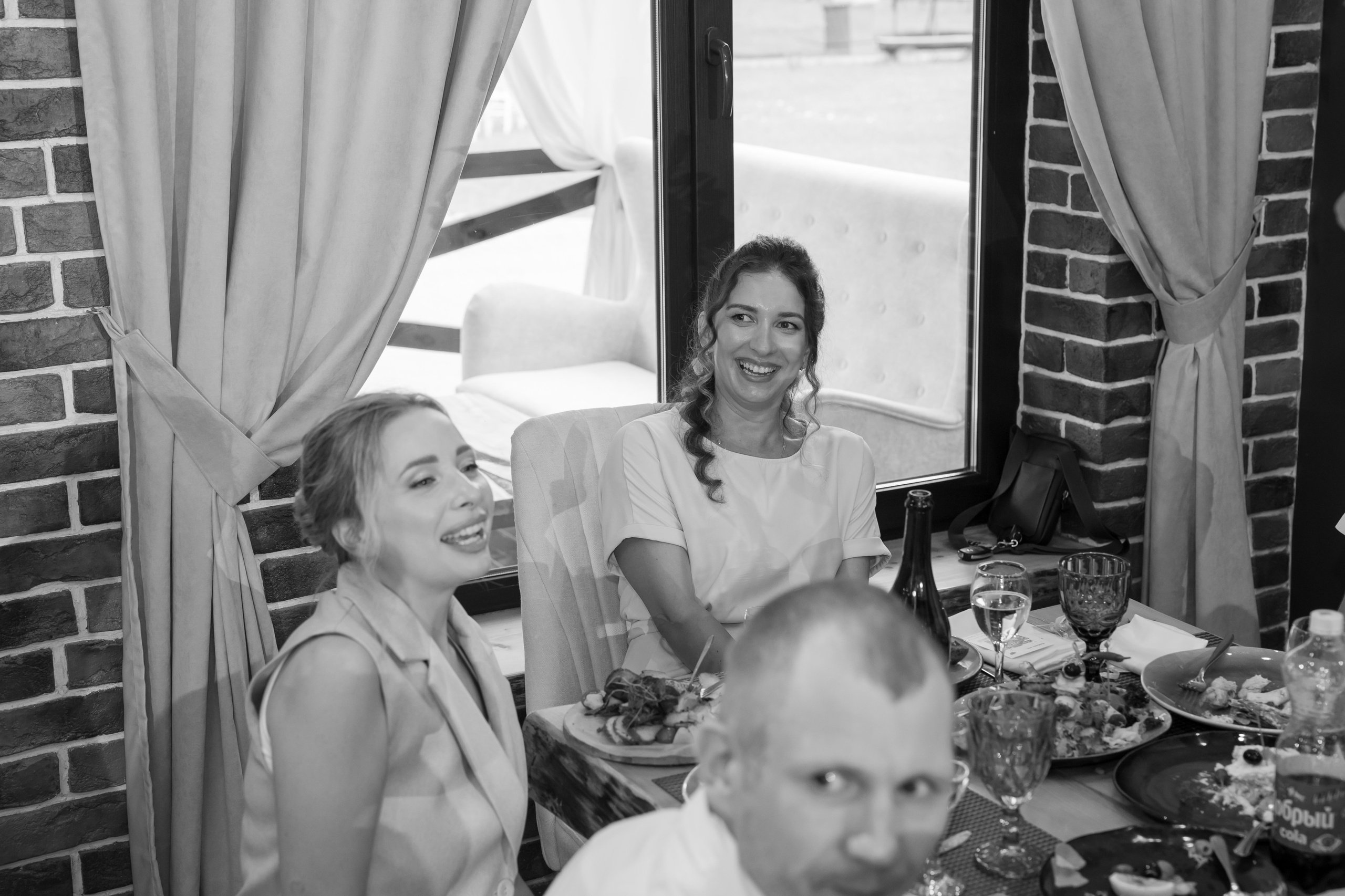 Полина и Дмитрий, загородный клуб «Барин», ЗАГС в г. Пушкино. Свадебный и репортажный фотограф (Москва, Королев и другие)