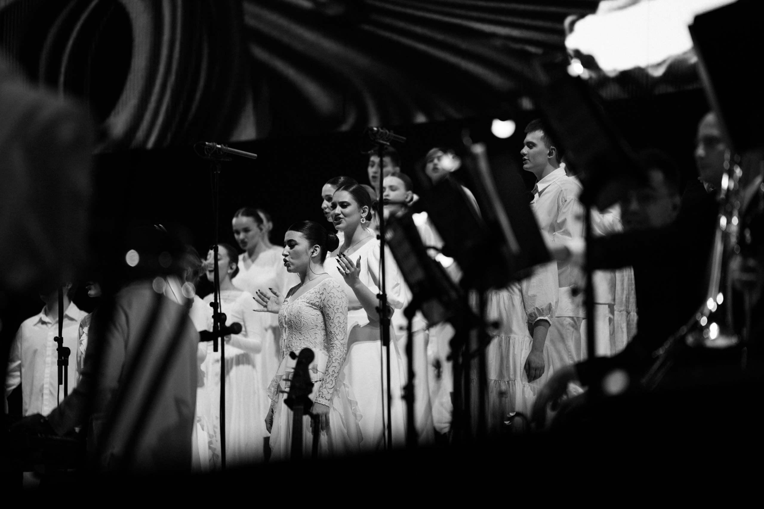 Концерт L'one 19.10.2025 с хором и симфоническом оркестром. Фотограф и видеограф Мария Банщикова, Солнечногорск, Москва