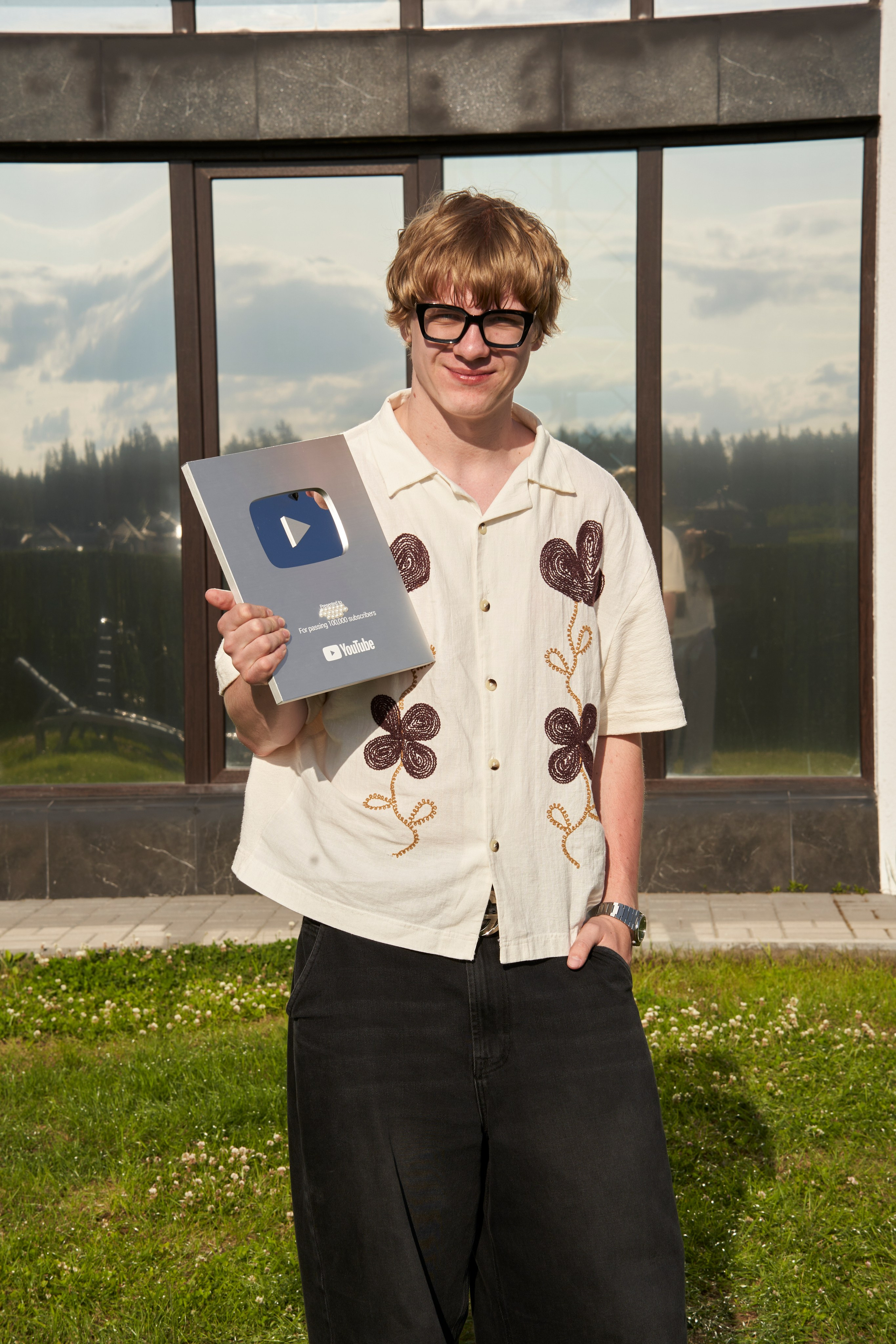 Выпускной Валентина. Главная