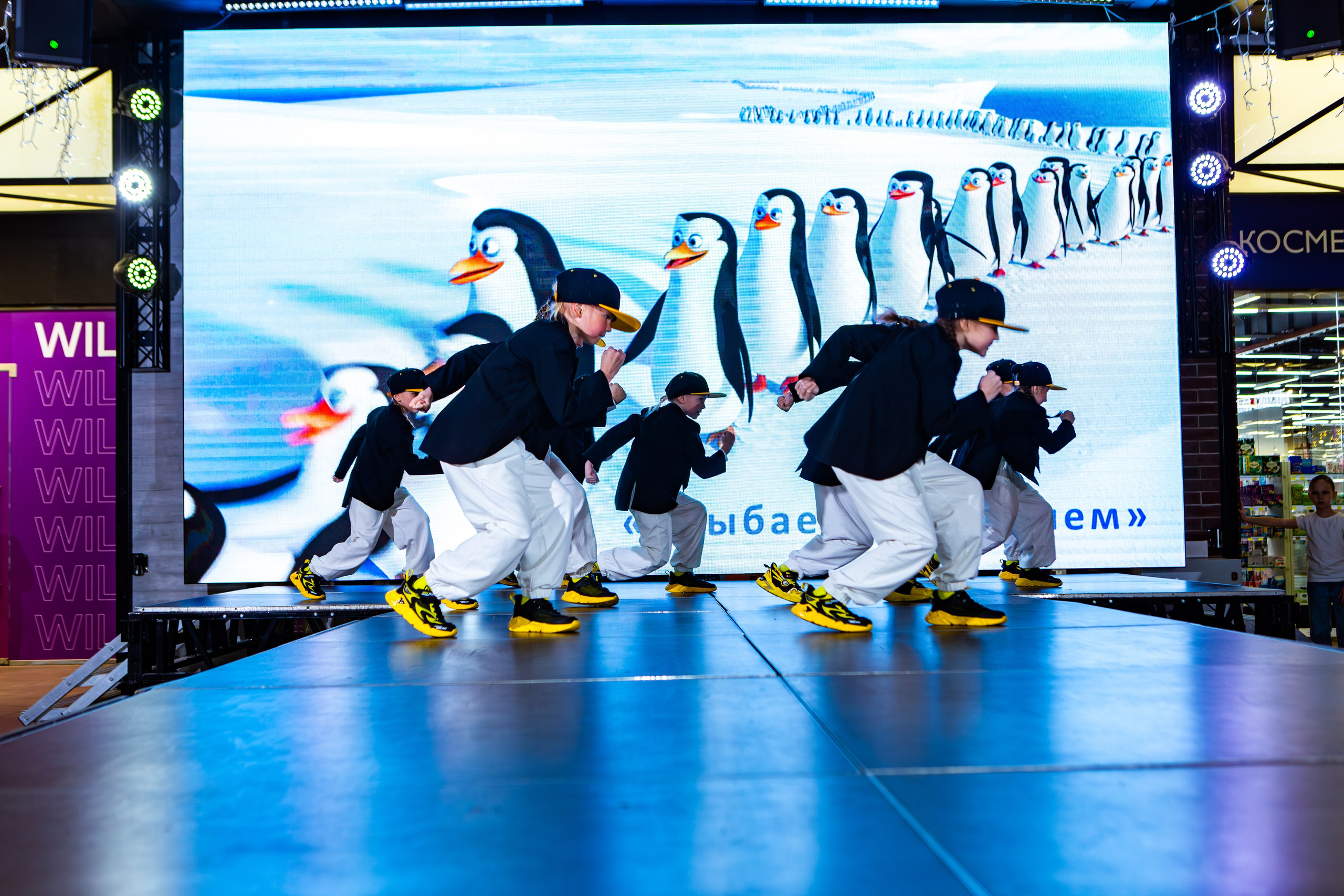 SAYMYNAME FASHION SHOW. Репортажный, семейный, свадебный, портретный фотограф