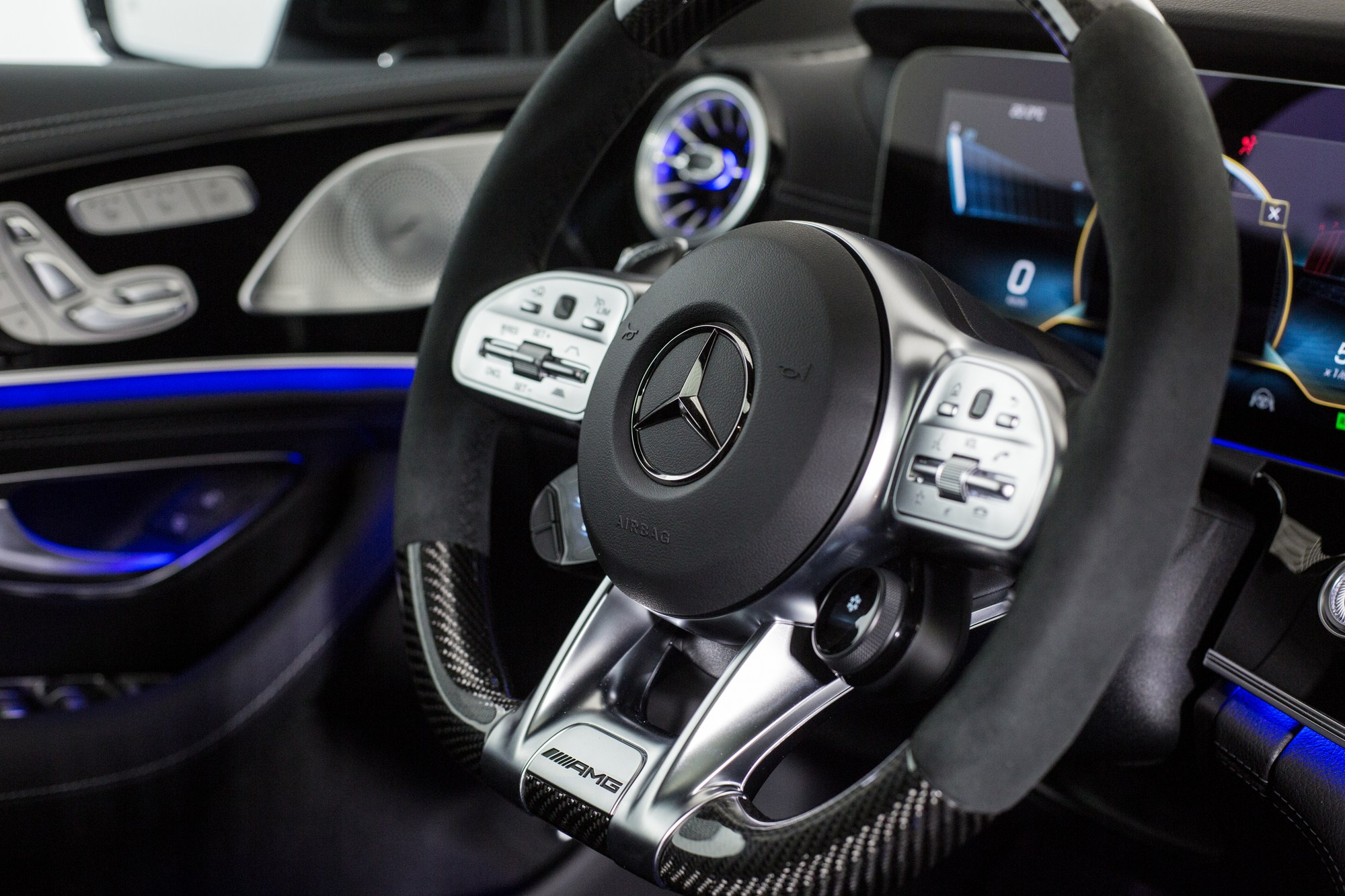 Рекламная съемка автомобилей. Автоспортивный бренд фотограф в Москве — Виктория Логинова