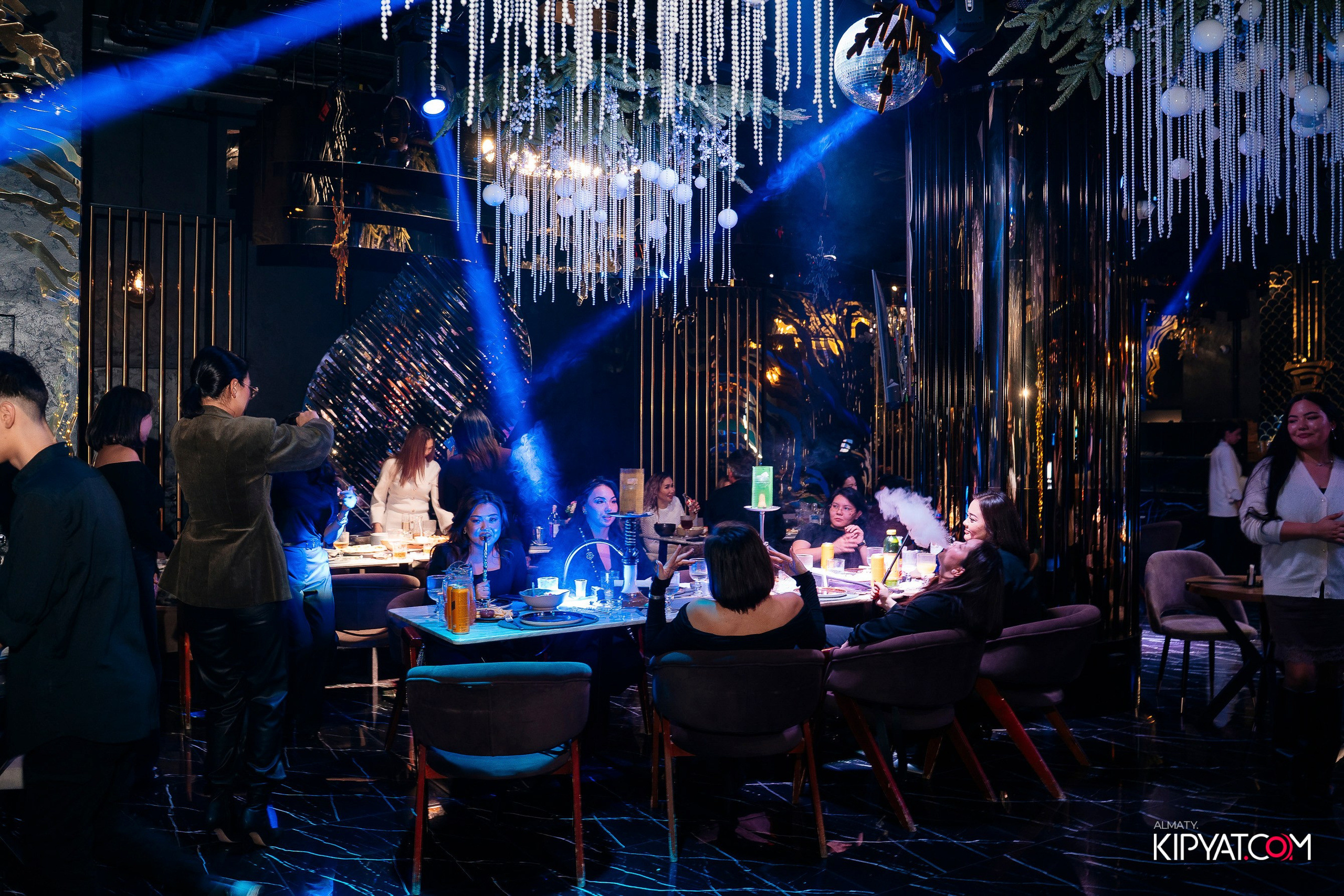 MOOD KARAOKE & TERRACE. КИПЯТКОМ АЛМАТЫ! Фотосъемка мероприятий в Алматы