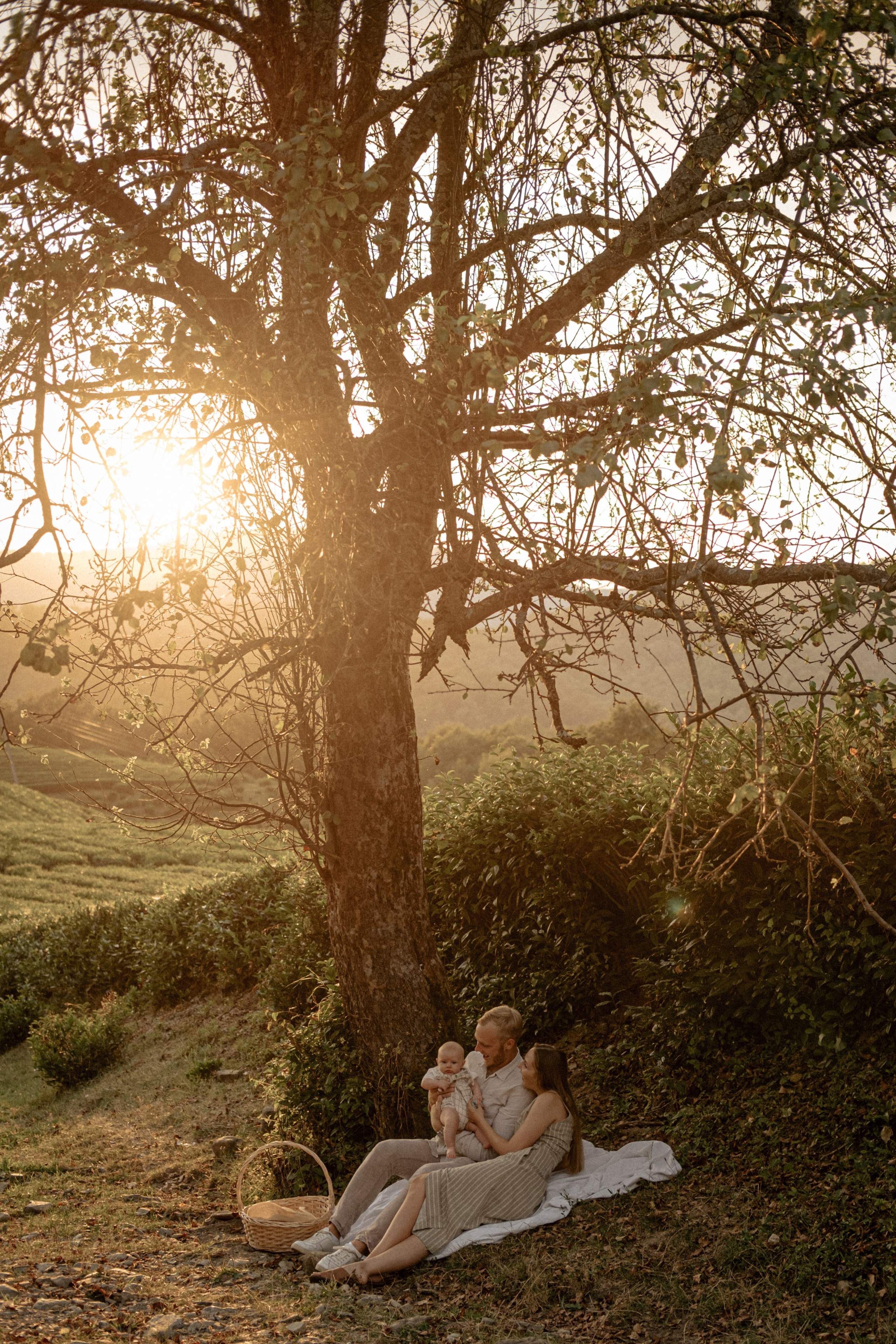 Лиза, Нина, Денис. Главная