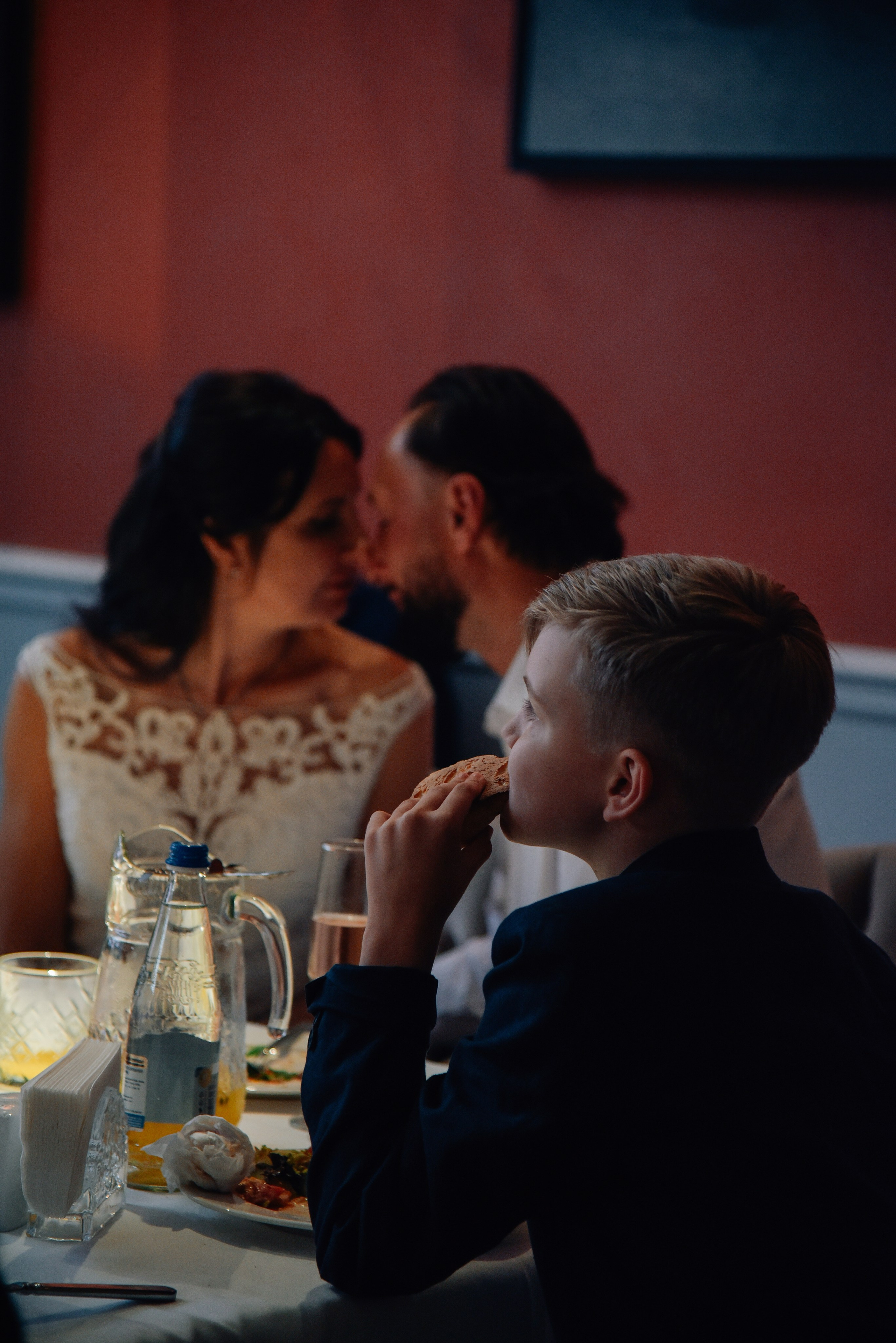 Венчание Храм Живоначальной Троицы на Воробьёвых горах. Фотограф Лола Волна, город Москва