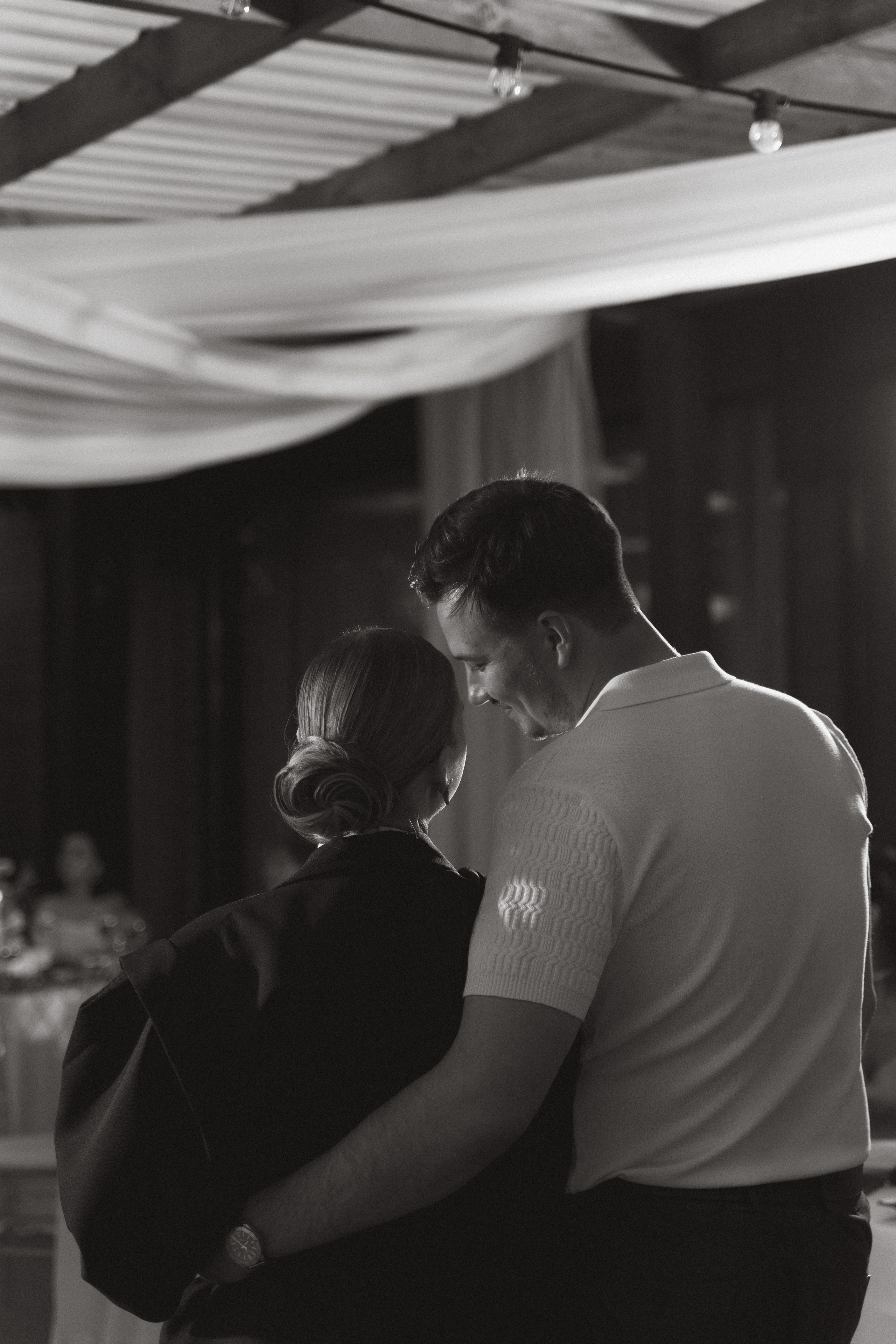 Александр и Дарья. Свадебный фотограф Анастасия Хабарова в Новоуральске и Екатеринбурге