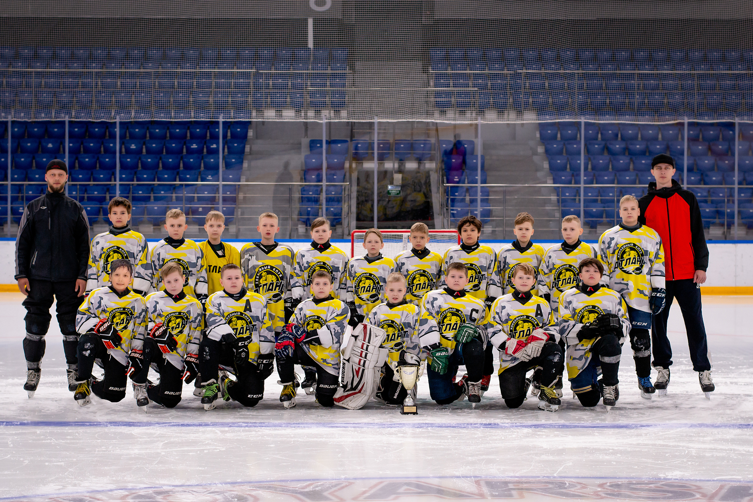 Хоккейный клуб «Атлант». Приподаева Алёна семейный и детский фотограф в Красноярске