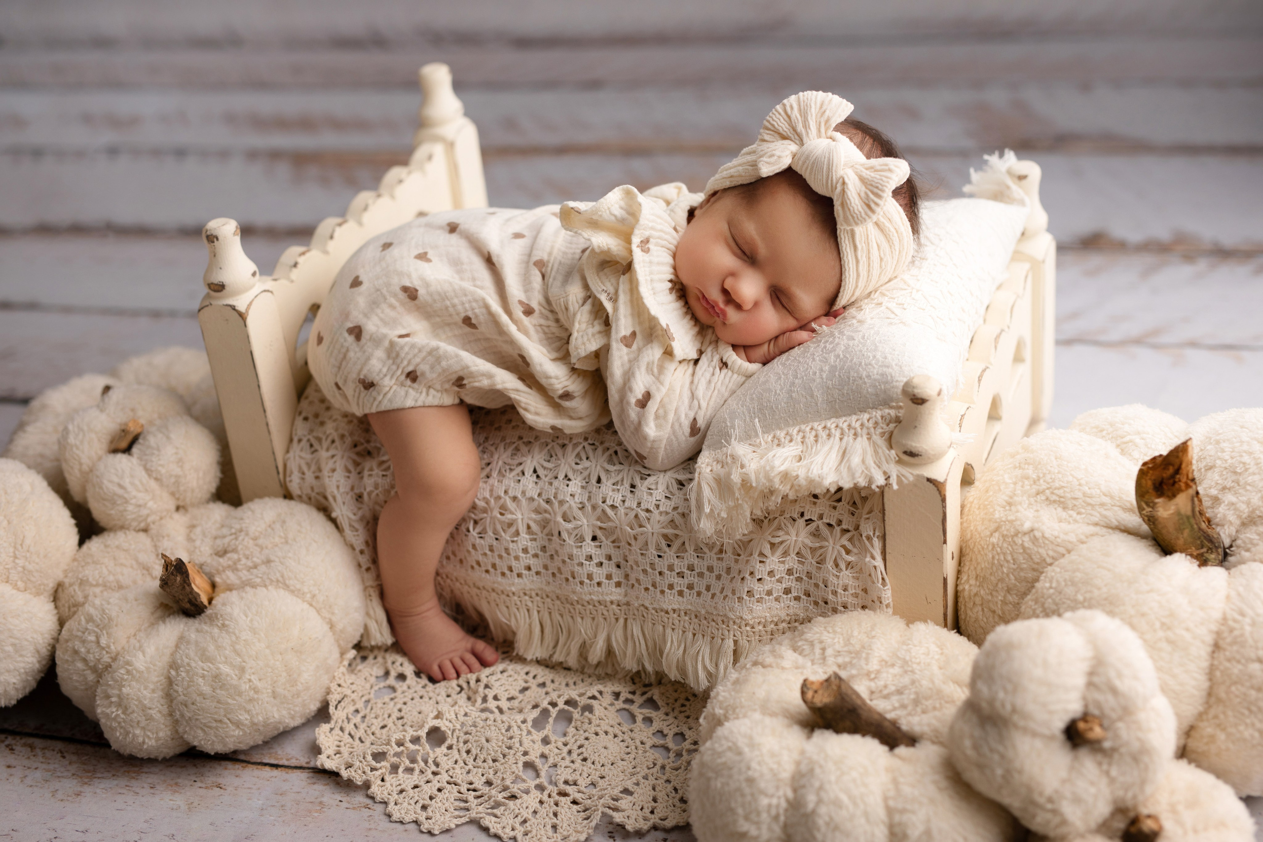 НОВОРОЖДЁННЫЕ. Фотограф новорожденных ньюборн в Новосибирске