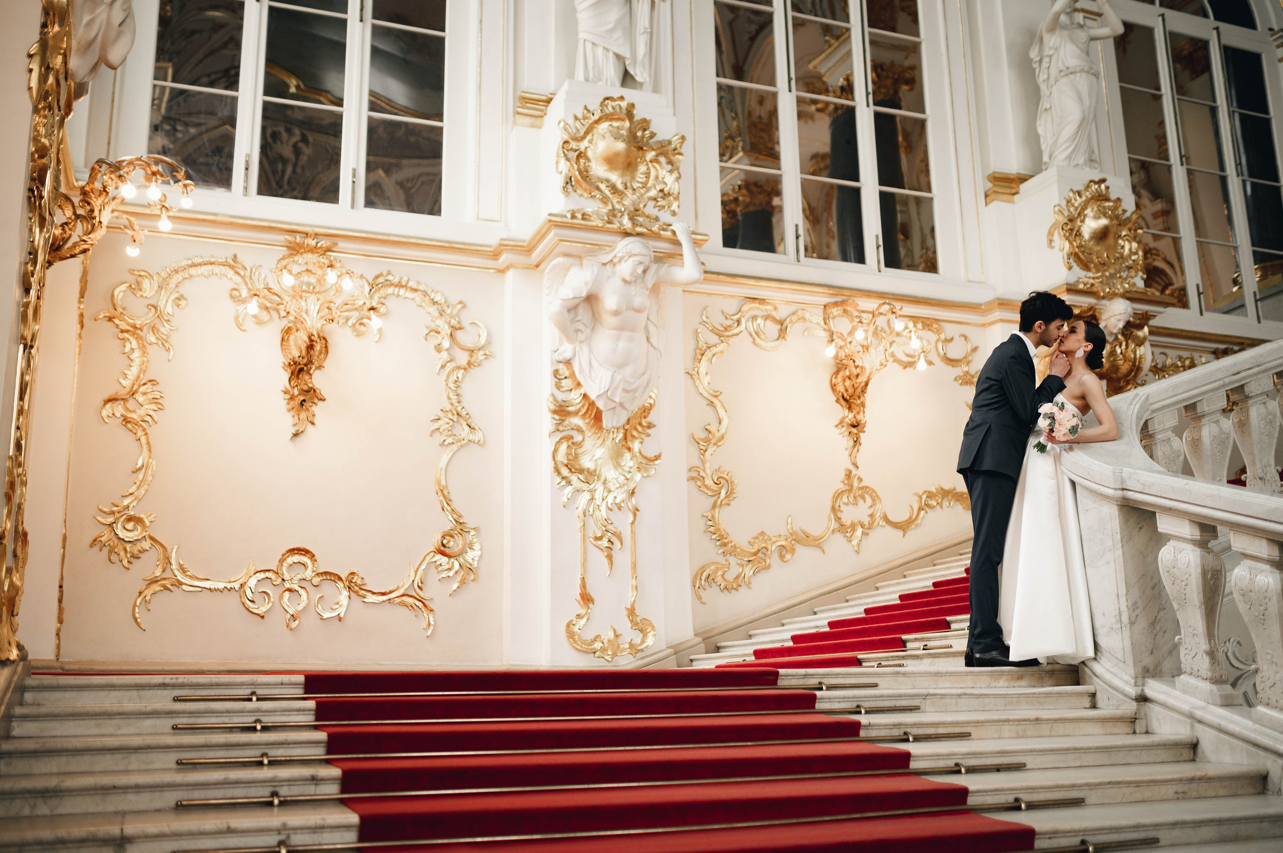 O&V | HERMITAGE. Лайфстайл фотограф в Санкт-Петербурге — Вера Целикова