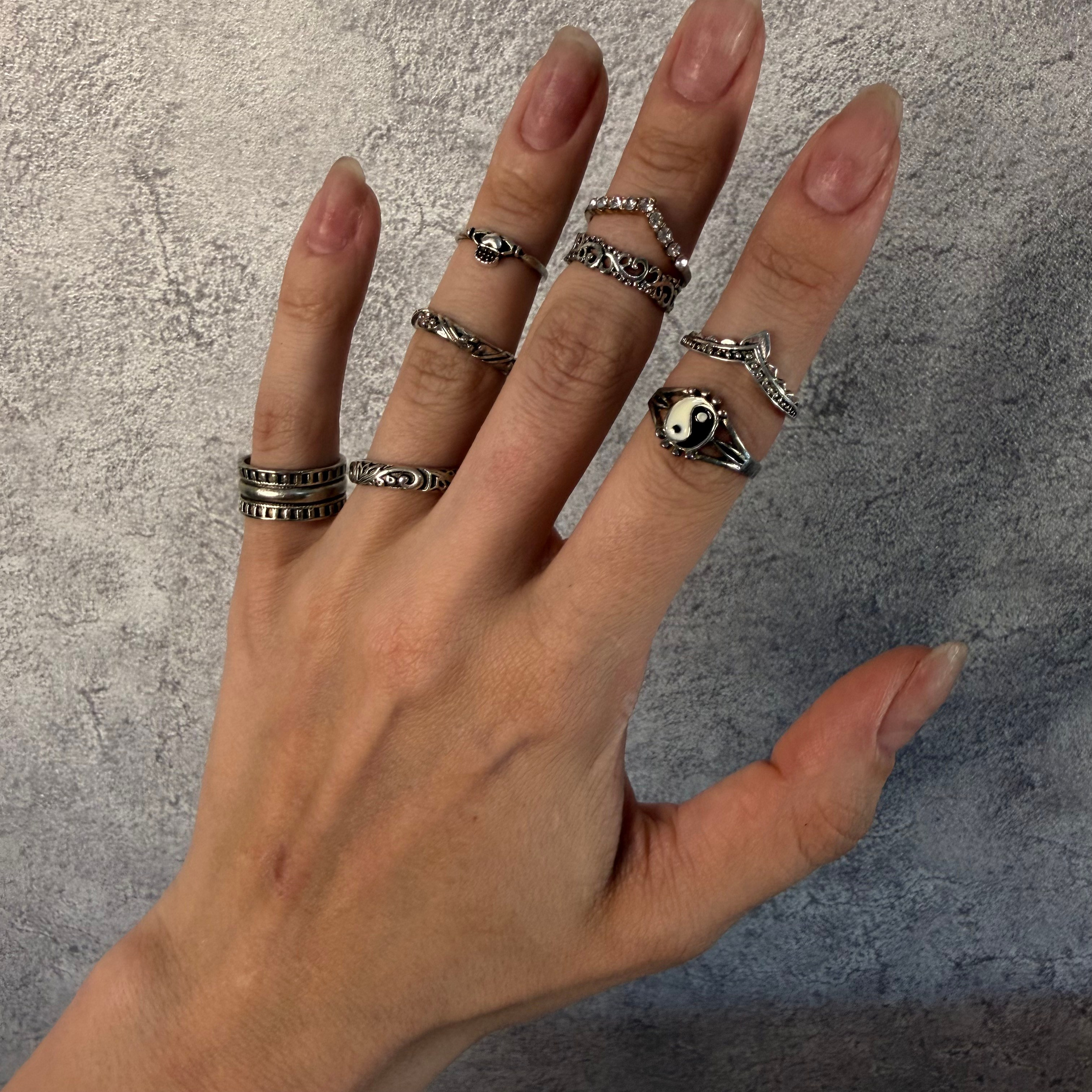 Украшения в аренду. Аренда костюмов, платьев и реквизита для фотосессий на Камчатке