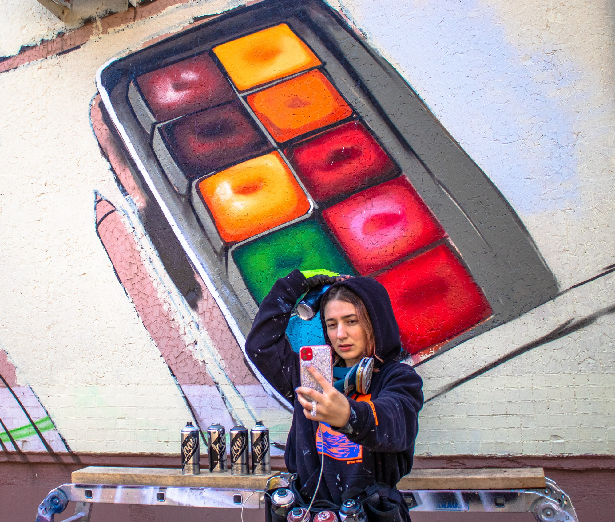 Краснодарская стрит-арт художница Таня Тако и её граффити. Репортажный, промышленный и маркетплейс-фотограф Дмитрий Чернат