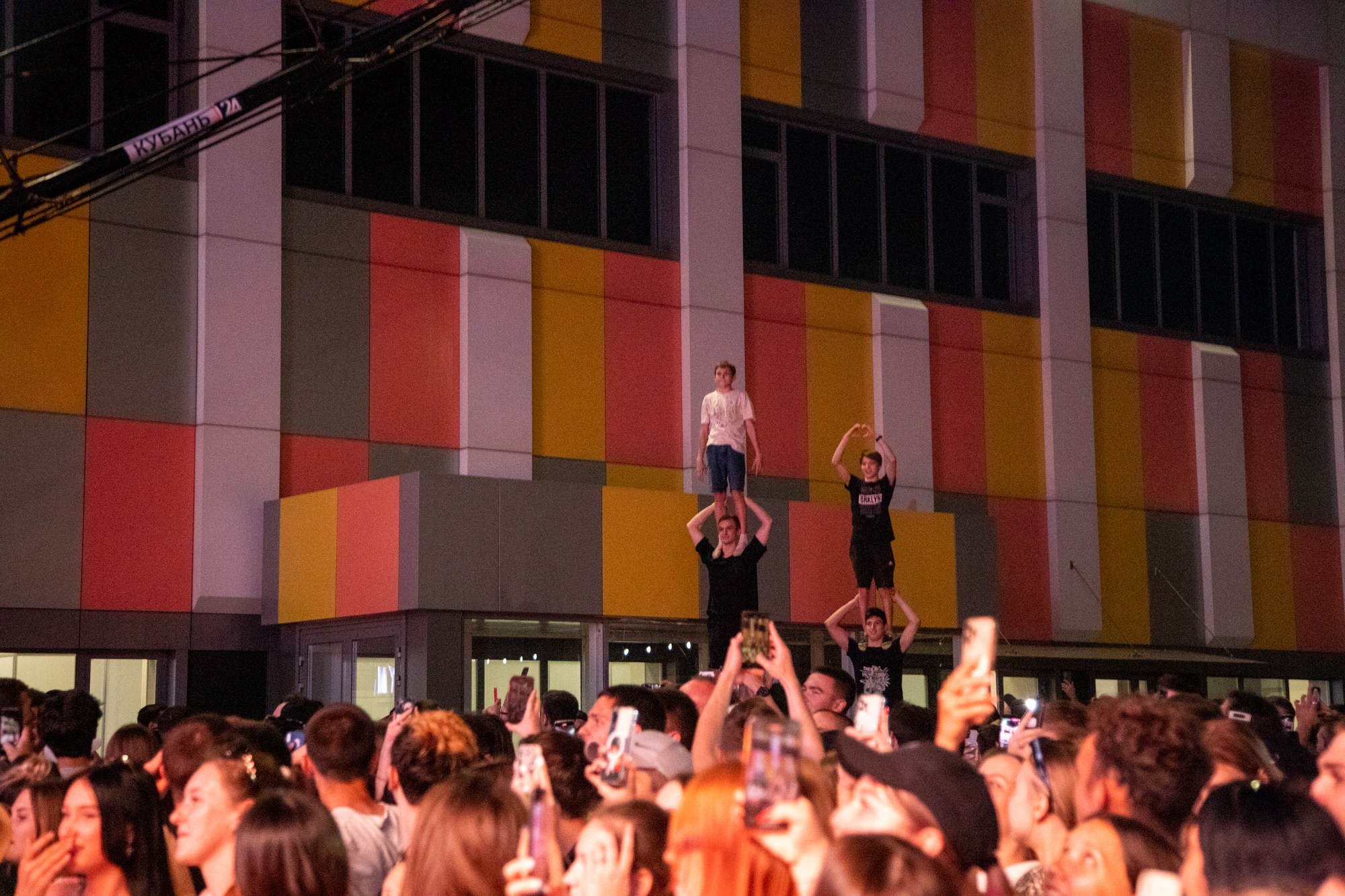 L'One. Репортажный, промышленный и маркетплейс-фотограф Дмитрий Чернат