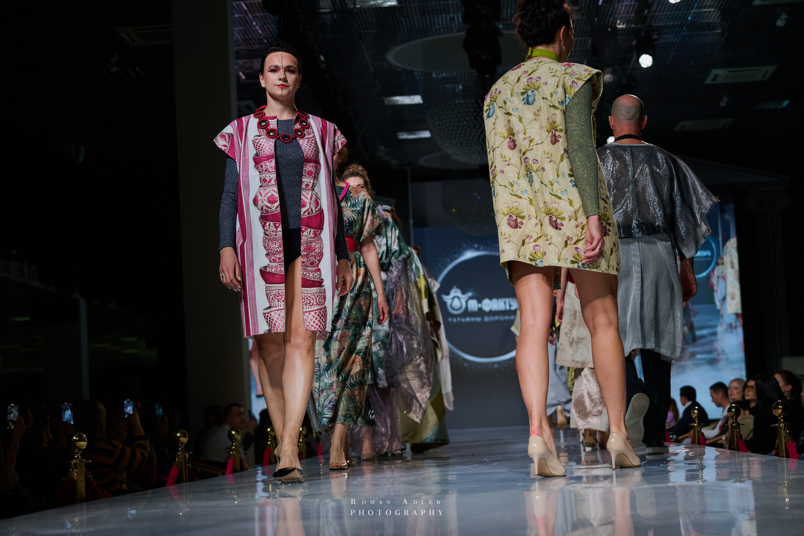 ESTET FASHION WEEK ВЕСНА — 2025. Фотограф Роман Адлер