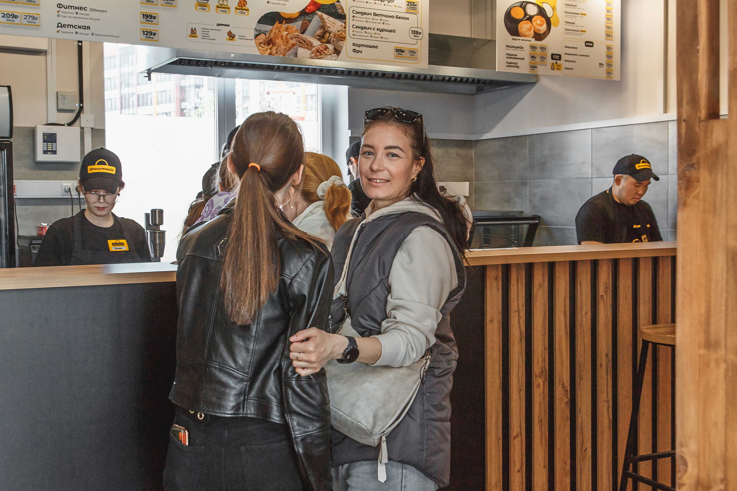 Открытие Shaurmeals. Культурная шаверма Санкт-Петербург. Предметный и семейный фотограф в Санкт-Петербурге Катерина Стеклова