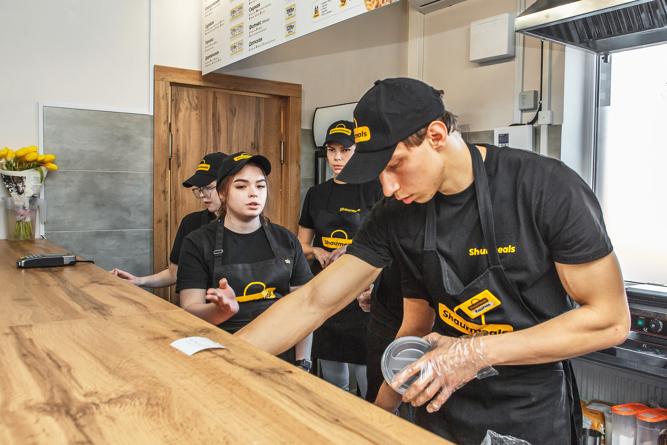 Открытие Shaurmeals. Культурная шаверма Санкт-Петербург. Предметный и семейный фотограф в Санкт-Петербурге Катерина Стеклова