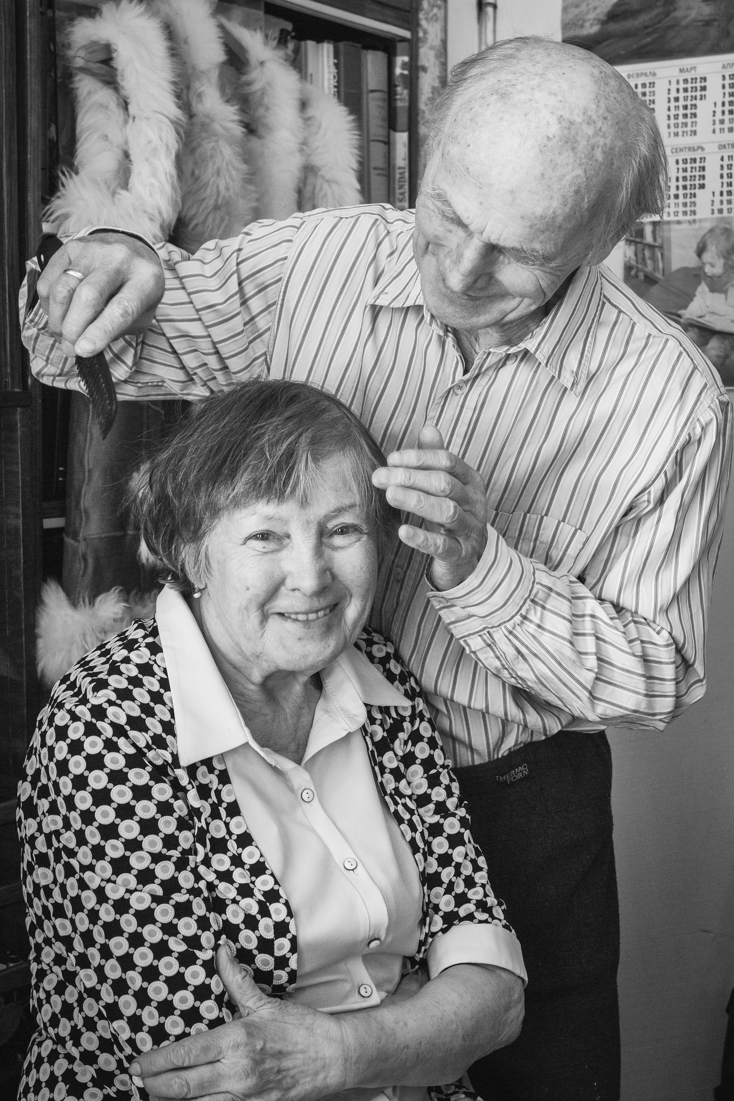 Семейная съемка пары дома