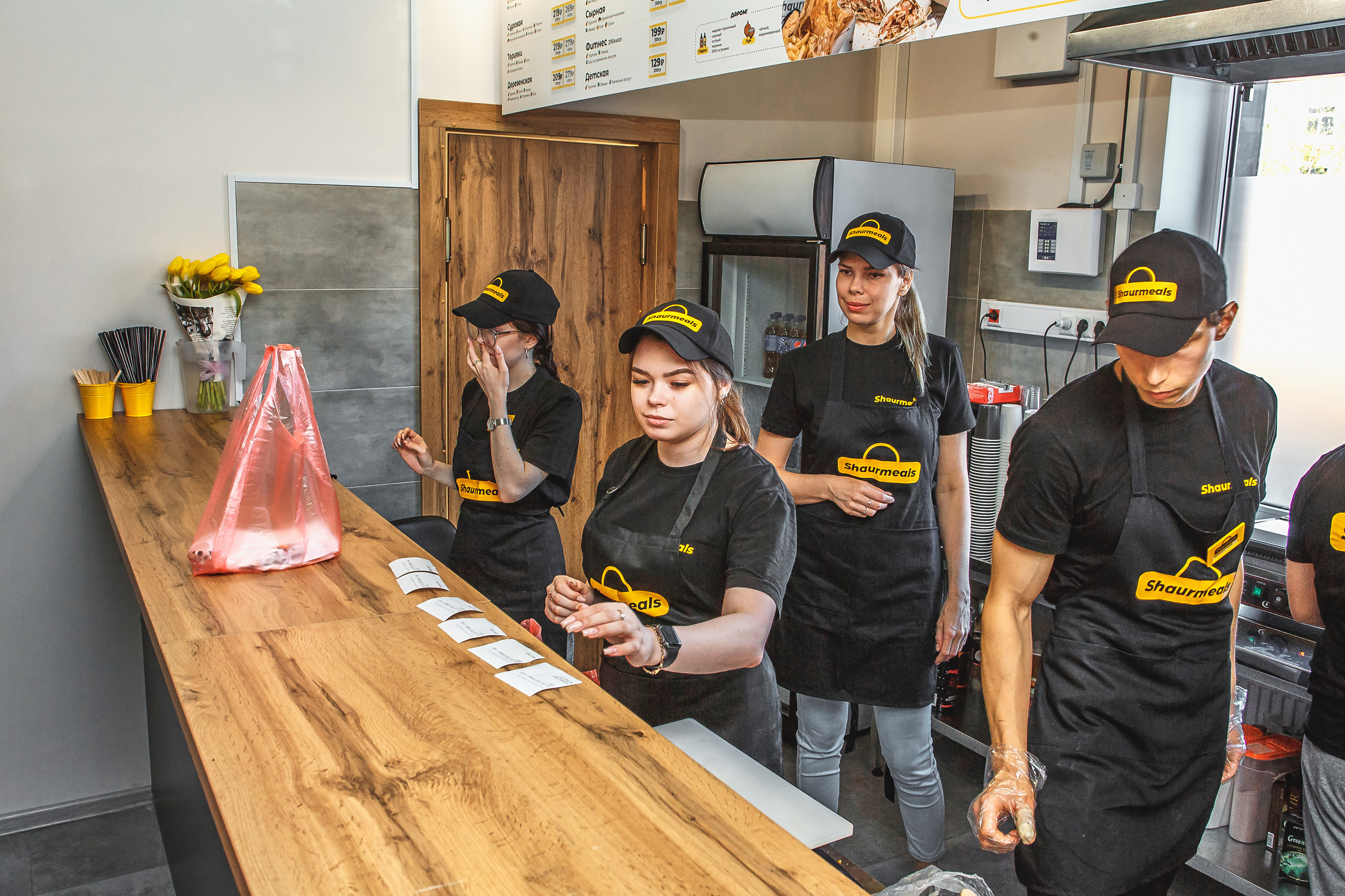 Открытие Shaurmeals. Культурная шаверма Санкт-Петербург. Предметный и семейный фотограф в Санкт-Петербурге Катерина Стеклова