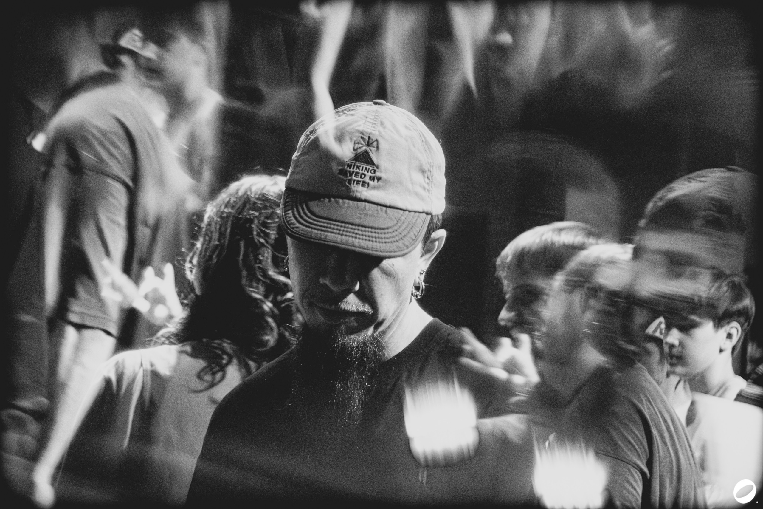 ODD.CLUB 04/04 (@youlovebu). Соня бу тебя сфоткала