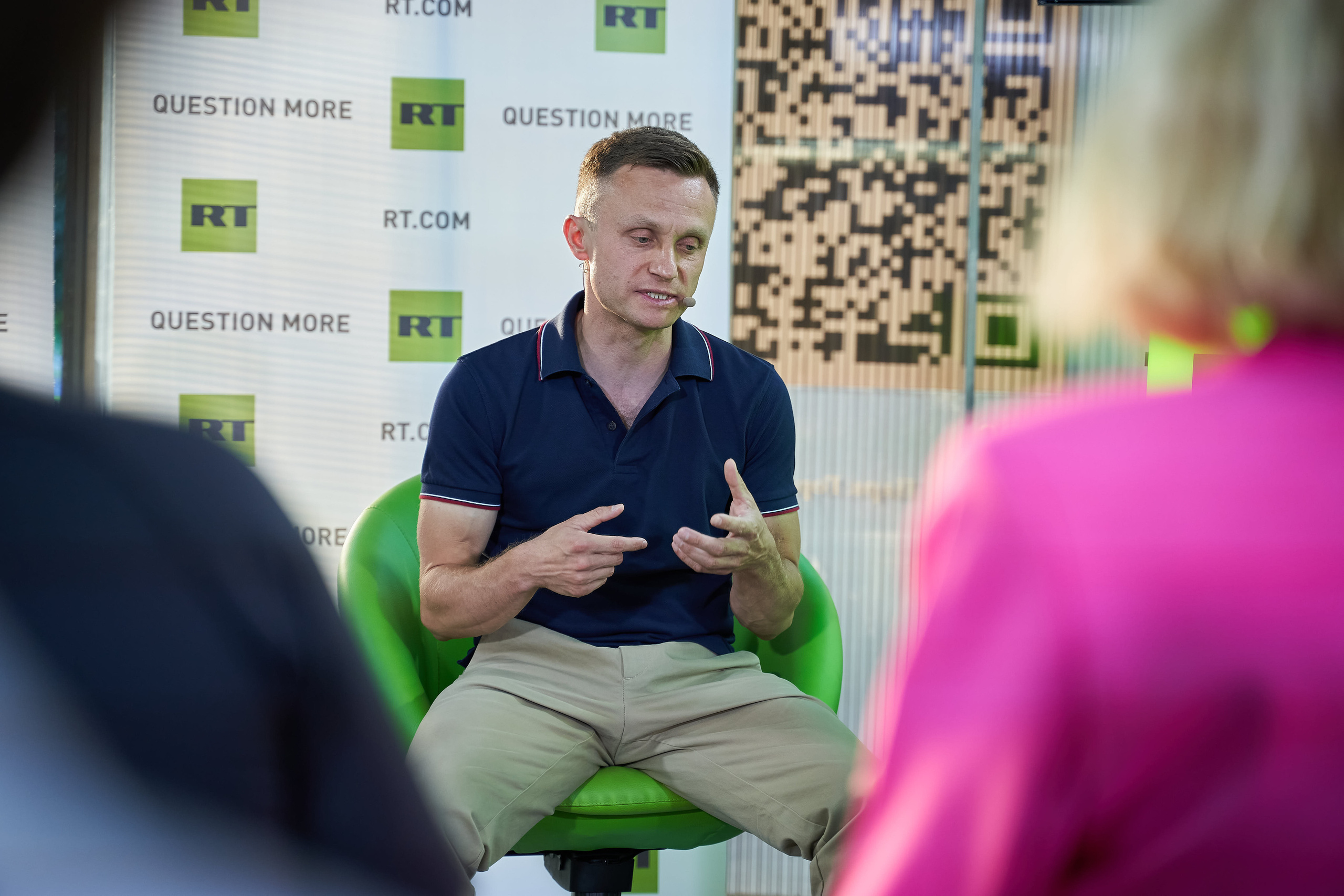 RT School in MUZEON. Reportage event photographer in Moscow Alexander Gladkiy