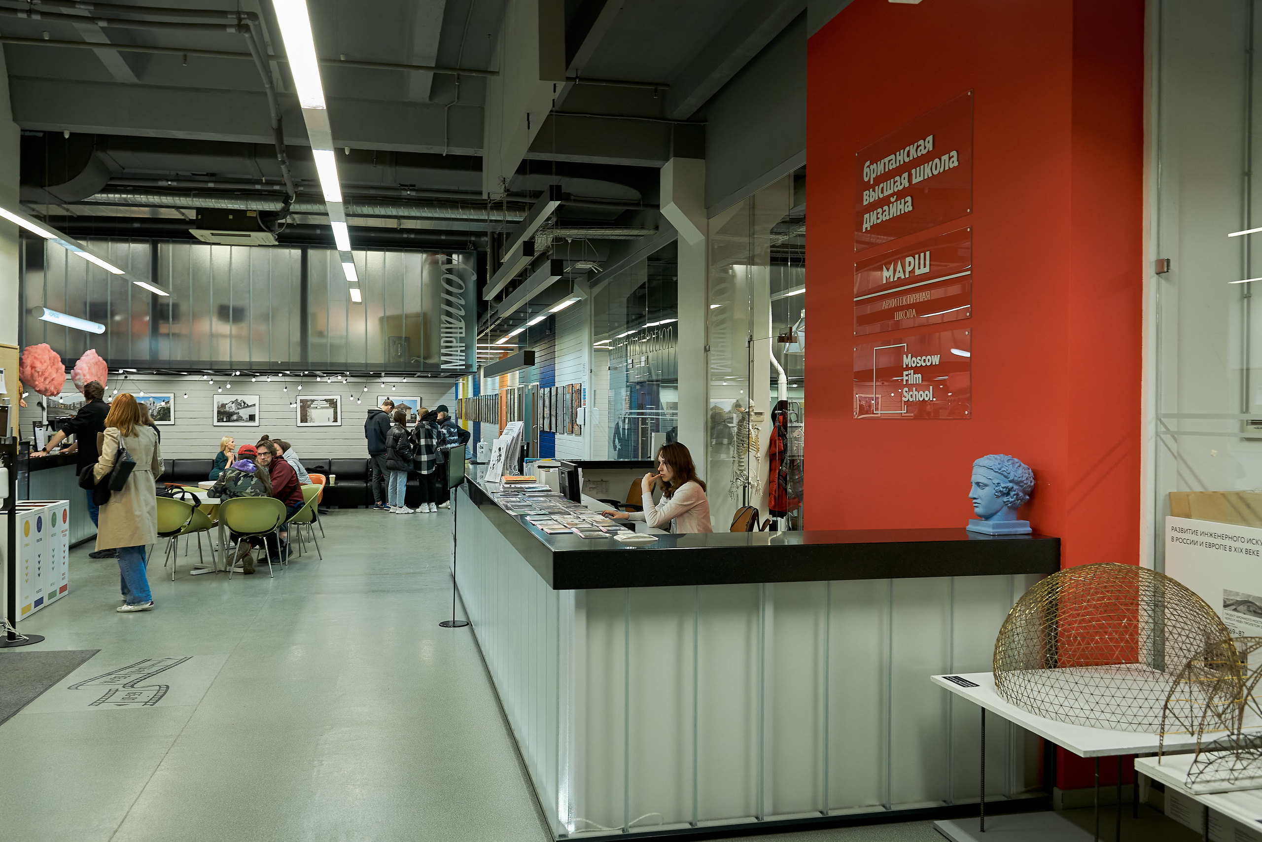 Open-talk с представителями онлайн-платформ. Репортажный ивент фотограф в Москве Александр Гладкий