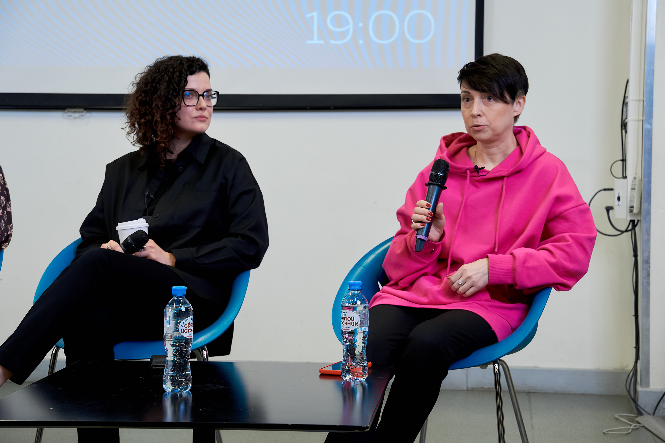 Open-talk с представителями онлайн-платформ. Репортажный ивент фотограф в Москве Александр Гладкий