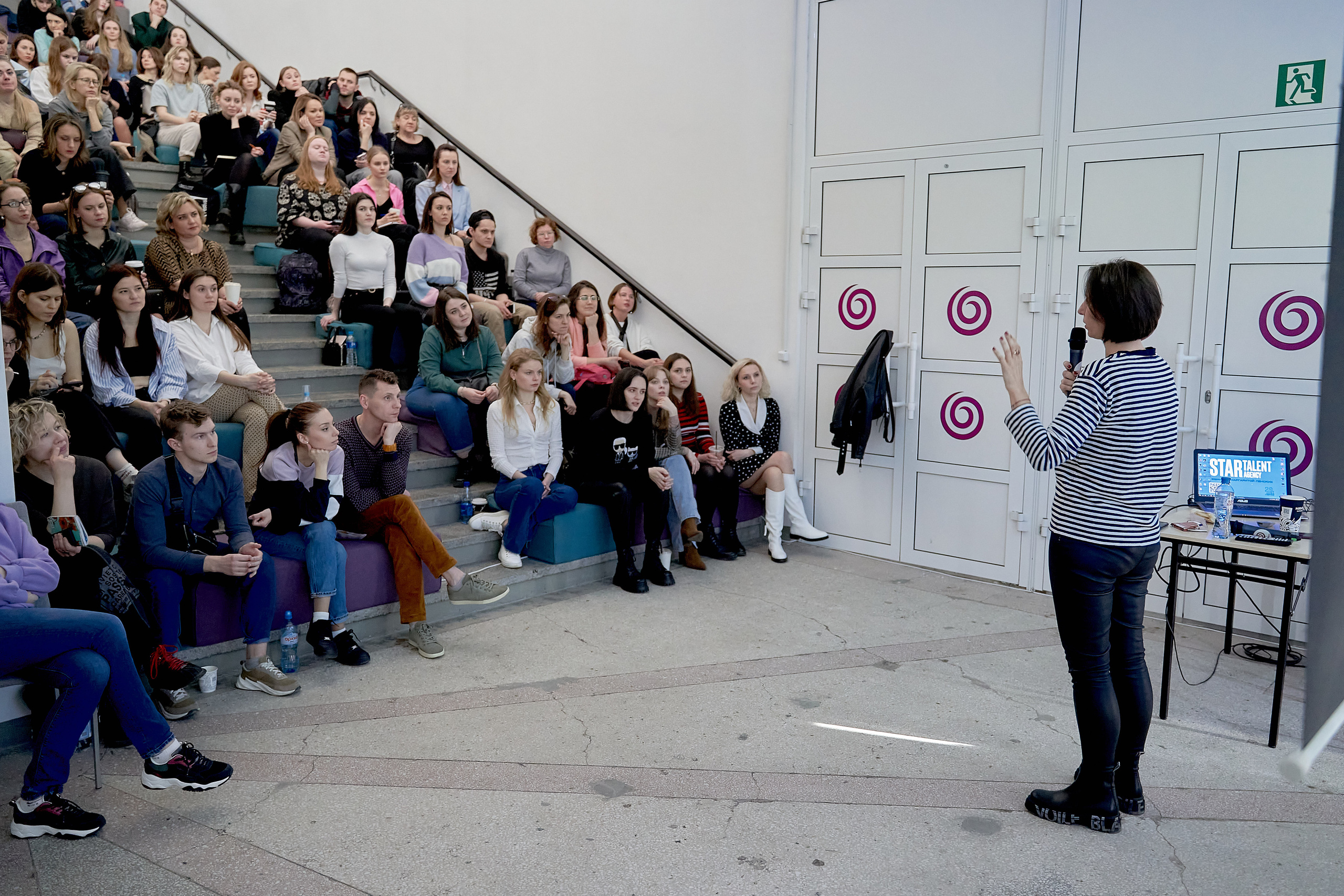 Воркшоп 18.04.22 «Святая Анна 29.». Reportage event photographer in Moscow Alexander Gladkiy