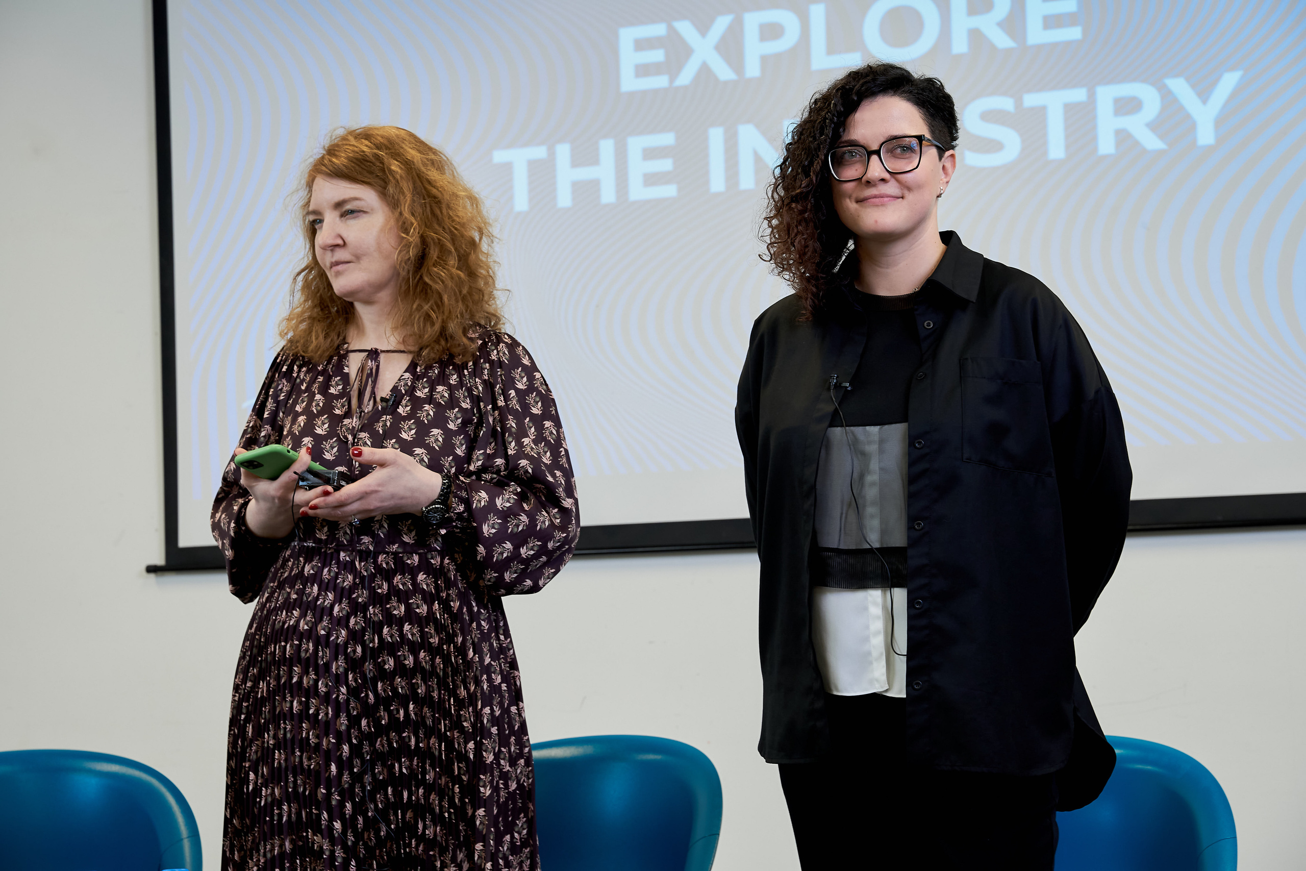 Open-talk с представителями онлайн-платформ. Репортажный ивент фотограф в Москве Александр Гладкий