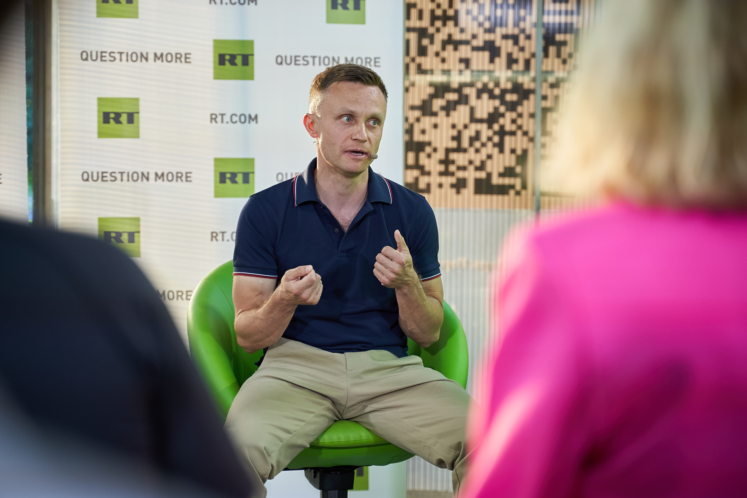 RT School in MUZEON. Reportage event photographer in Moscow Alexander Gladkiy