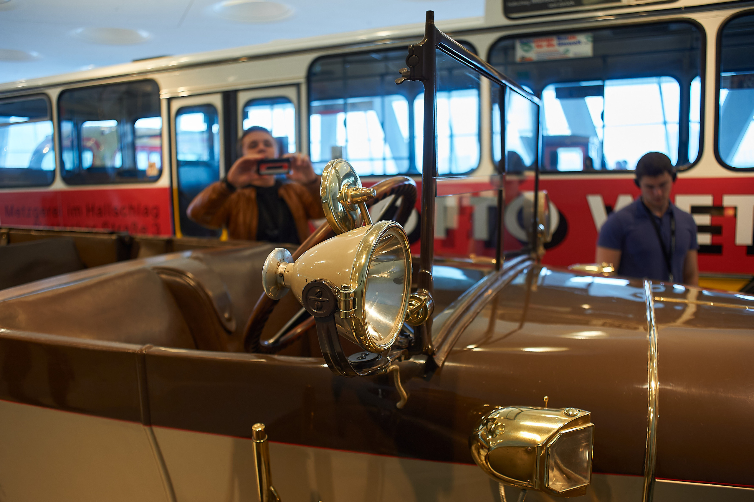 Корпоратив DiHouse, поездка в музей Mercedes-Benz. Reportage event photographer in Moscow Alexander Gladkiy