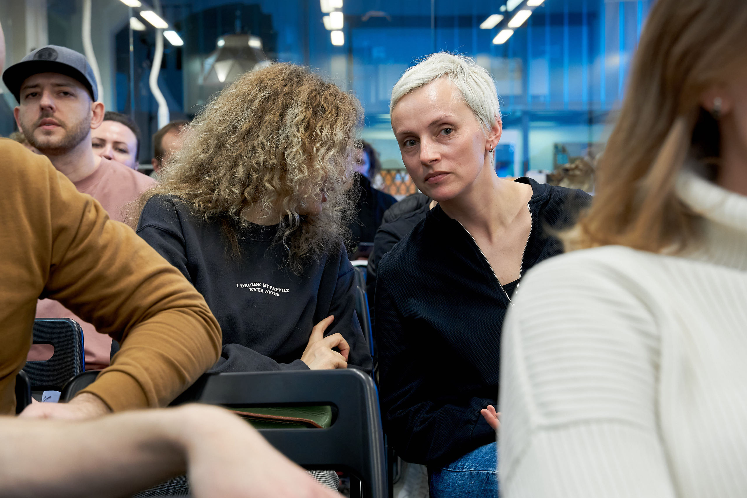 Open-talk с представителями онлайн-платформ. Репортажный ивент фотограф в Москве Александр Гладкий