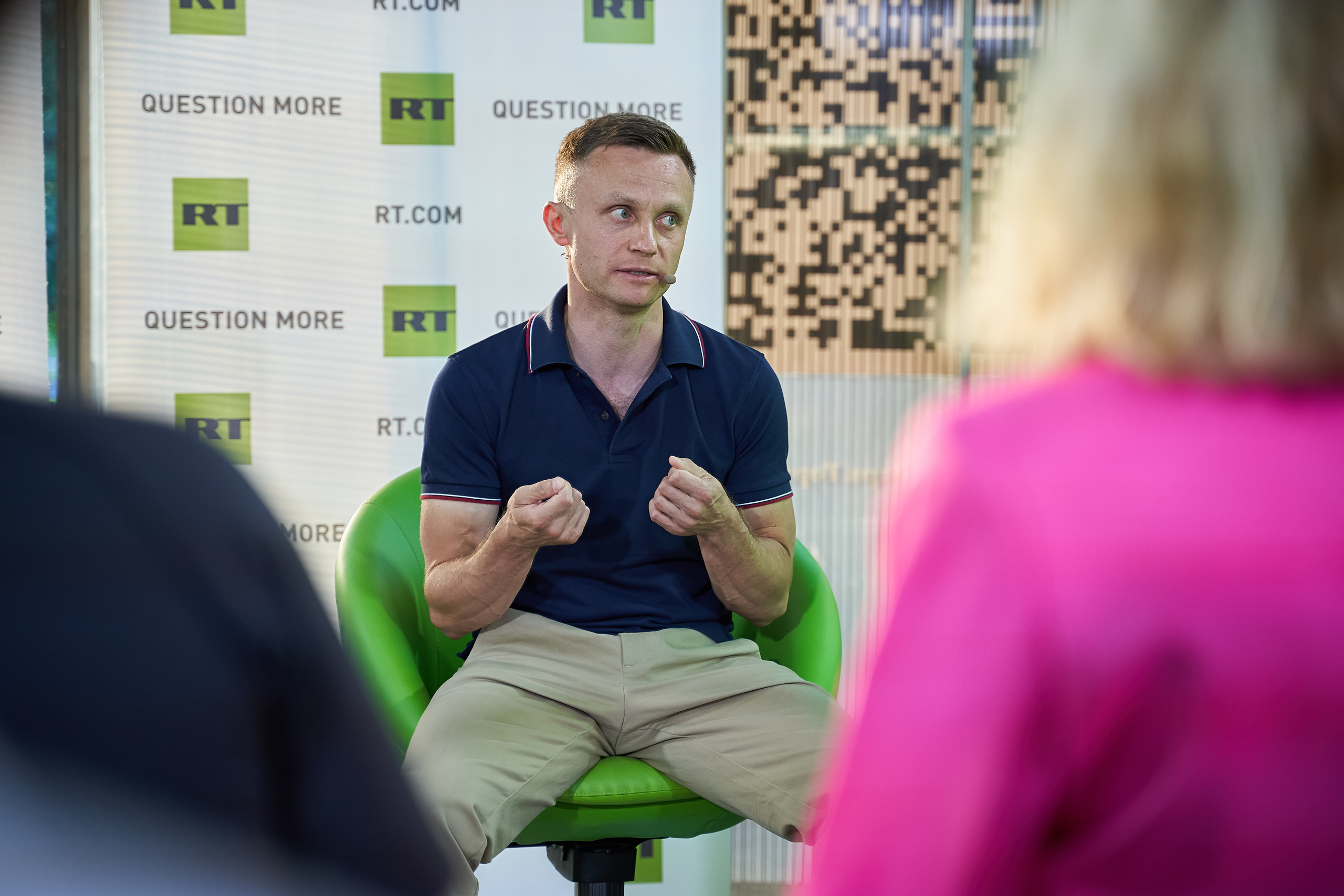 RT School in MUZEON. Reportage event photographer in Moscow Alexander Gladkiy