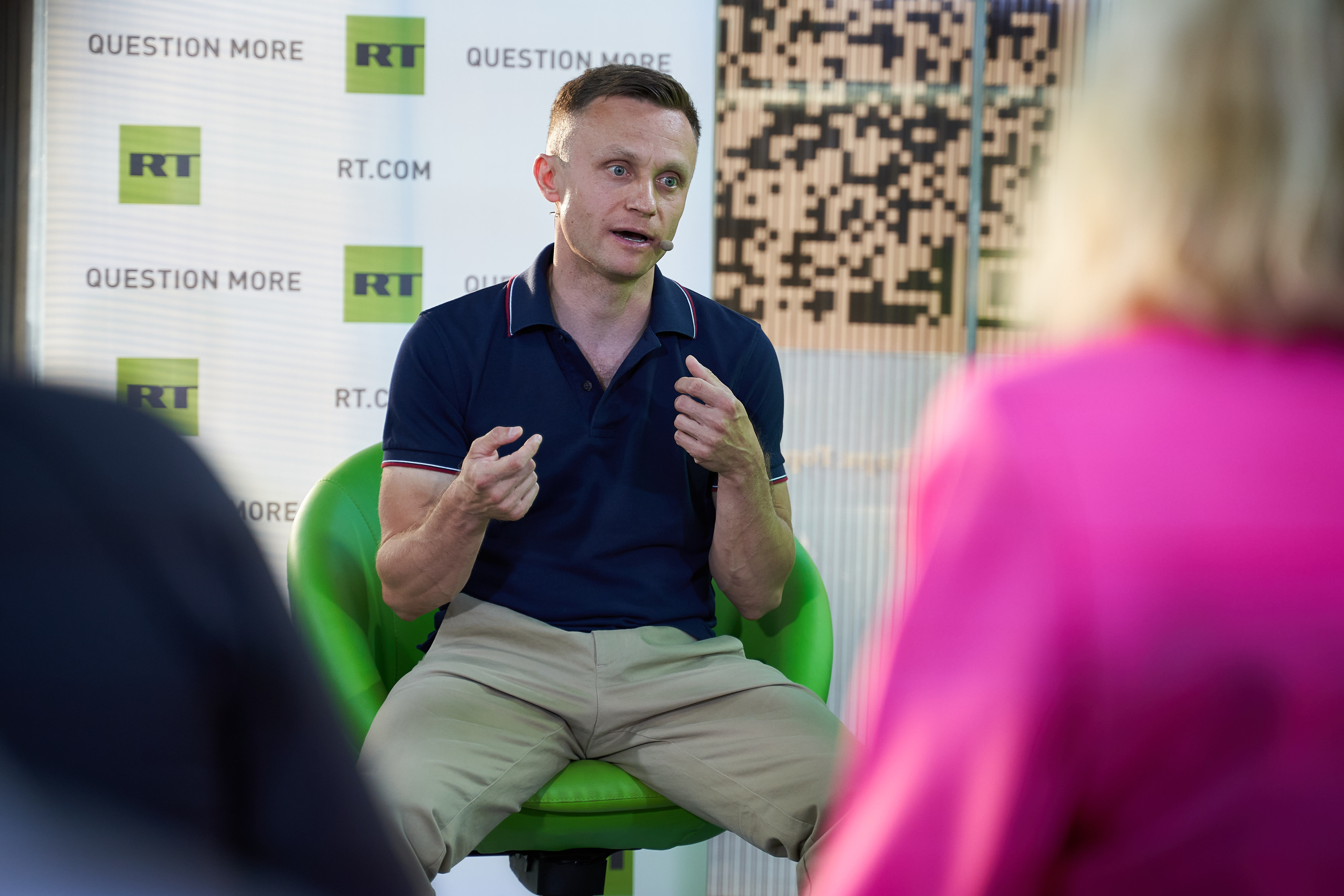 RT School in MUZEON. Reportage event photographer in Moscow Alexander Gladkiy