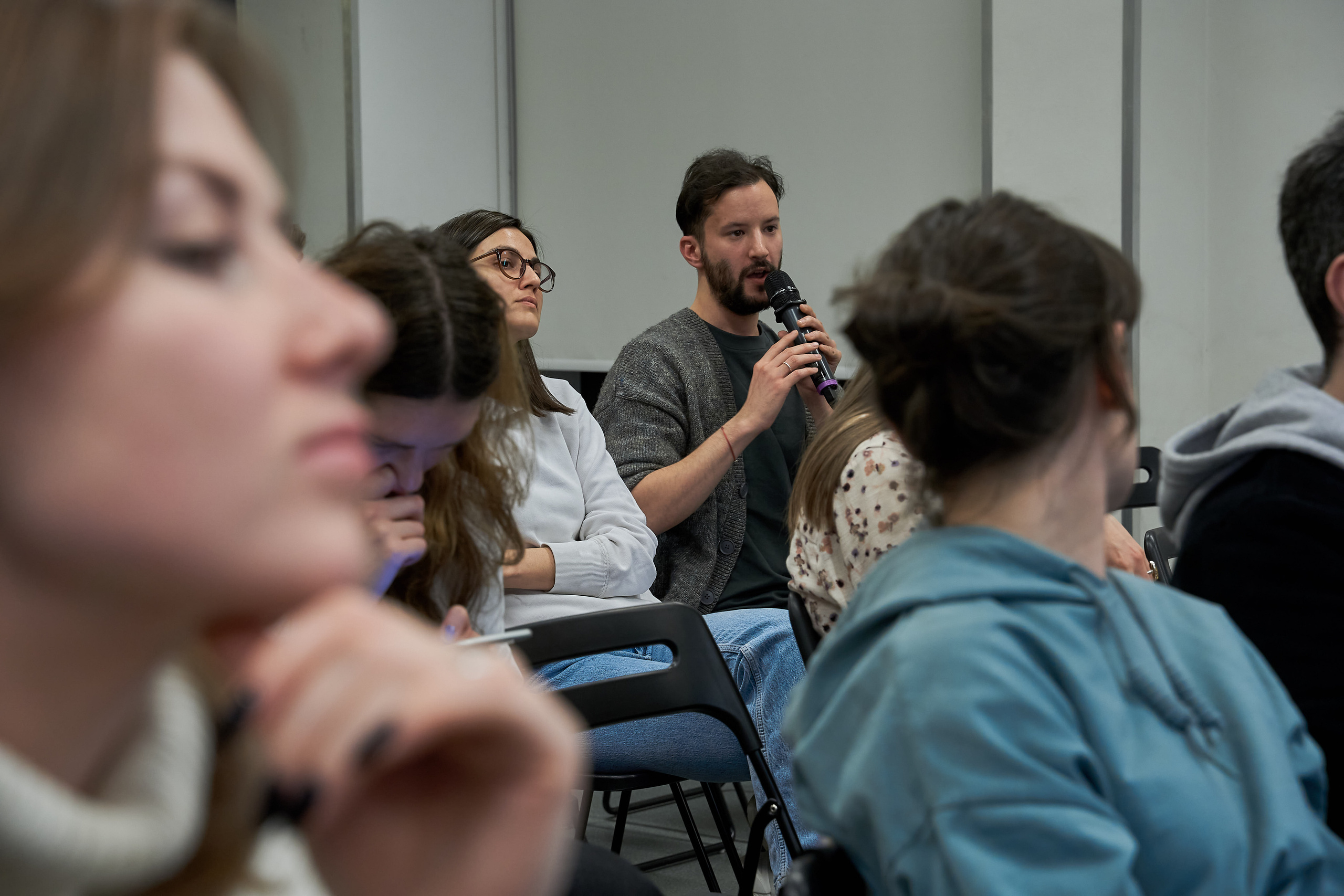 Open-talk с представителями онлайн-платформ. Репортажный ивент фотограф в Москве Александр Гладкий