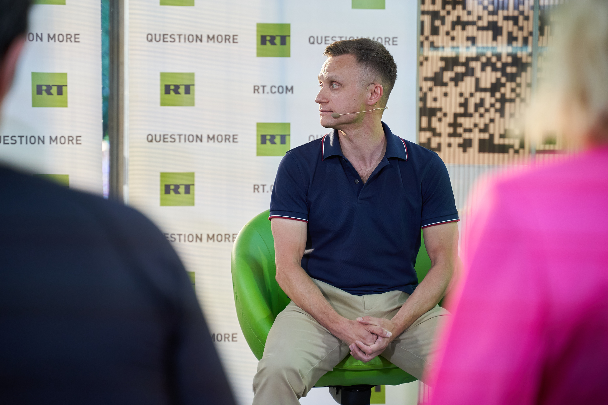 RT School in MUZEON. Reportage event photographer in Moscow Alexander Gladkiy