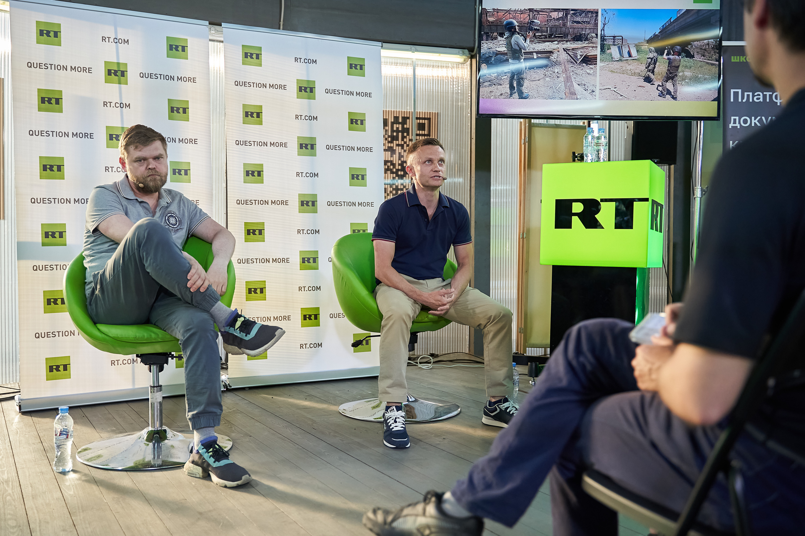 RT School in MUZEON. Reportage event photographer in Moscow Alexander Gladkiy