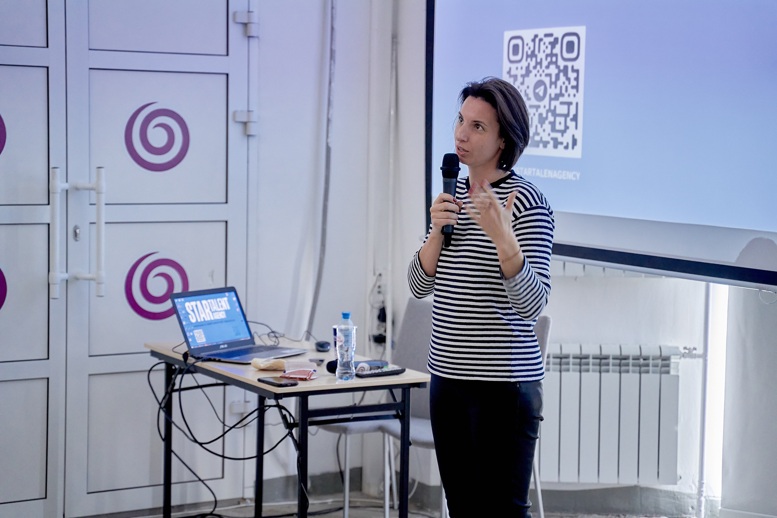 Воркшоп 18.04.22 «Святая Анна 29.». Reportage event photographer in Moscow Alexander Gladkiy