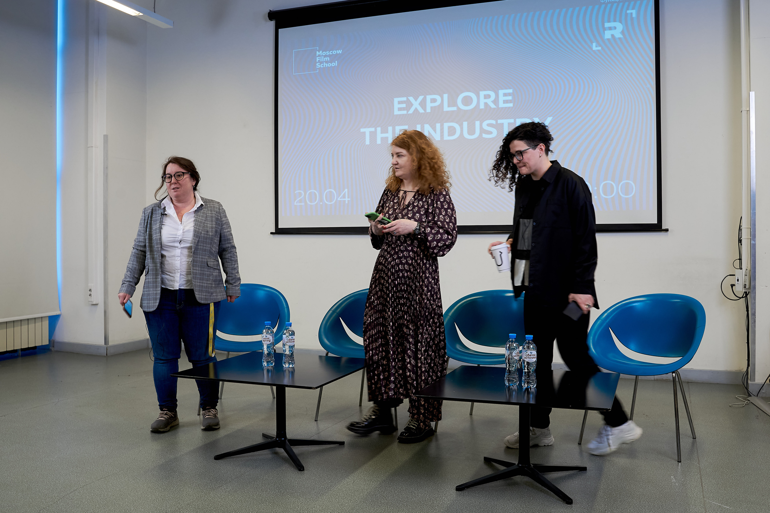 Open-talk с представителями онлайн-платформ. Репортажный ивент фотограф в Москве Александр Гладкий