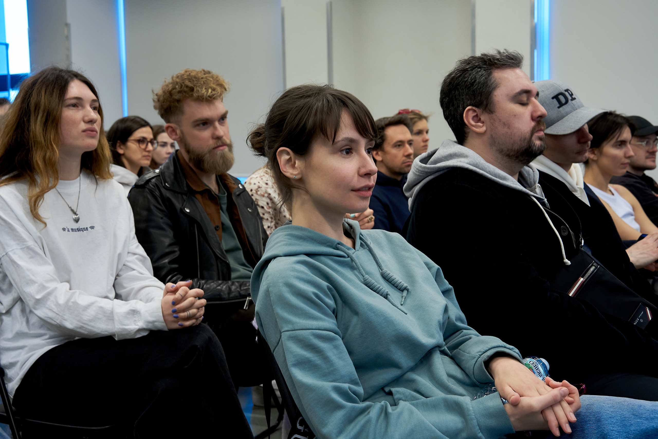 Open-talk с представителями онлайн-платформ. Репортажный ивент фотограф в Москве Александр Гладкий