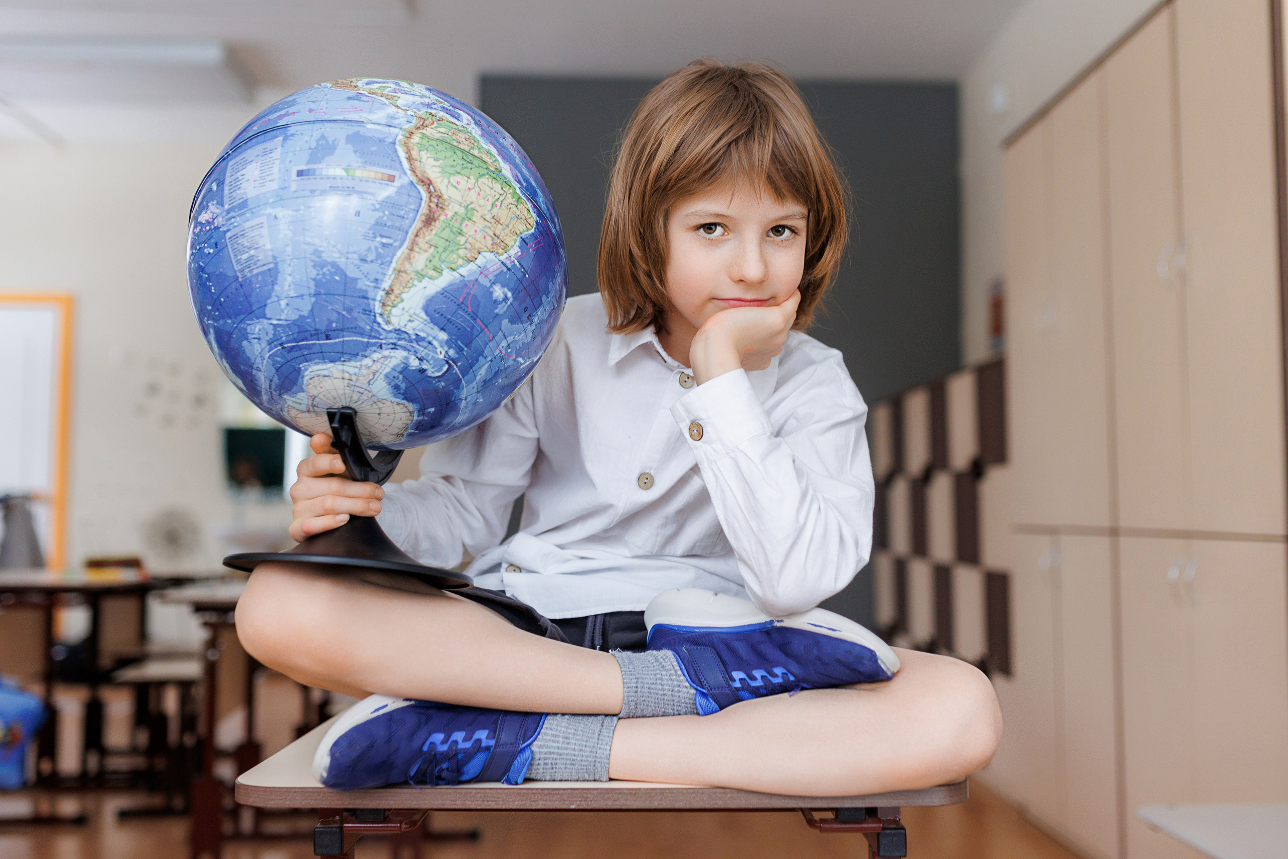 4 «А». «Лаборатория Фотофей» — Виктория Балмош и Юлия Мун. Екатеринбург