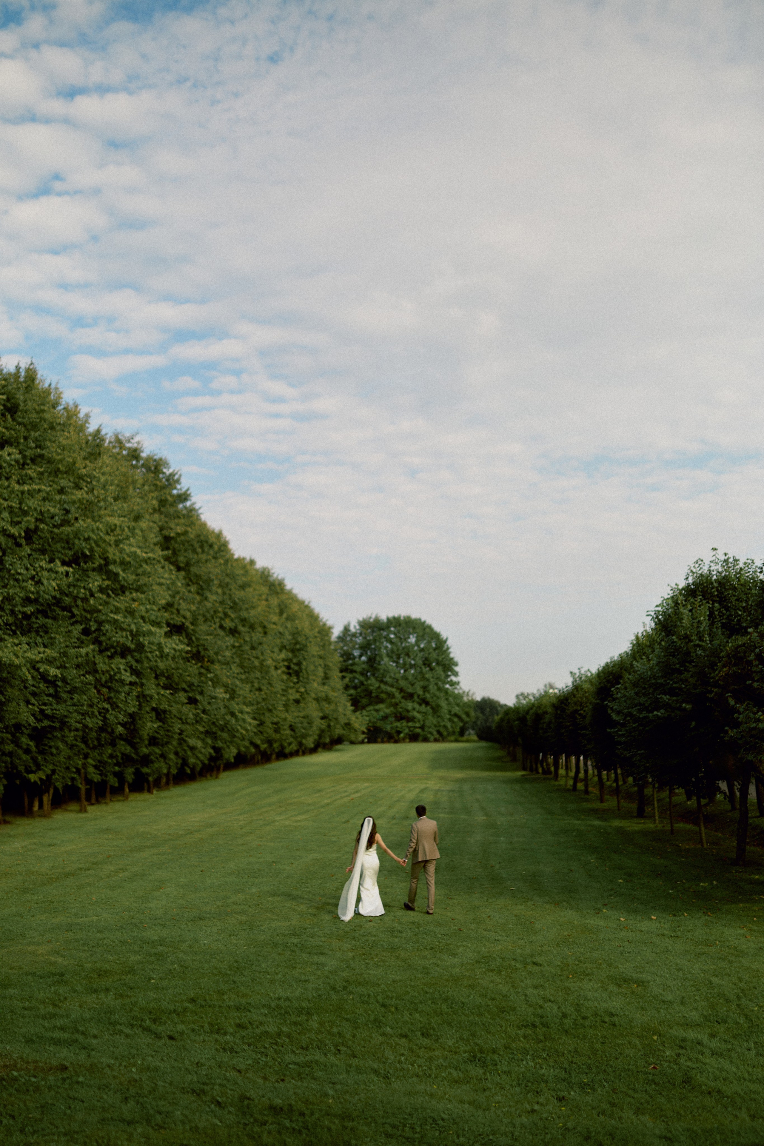 Свадебная фотосессия в Москве. Сестры Карабаза. Фотографы и ретушеры в Москве и Санкт-Петербурге