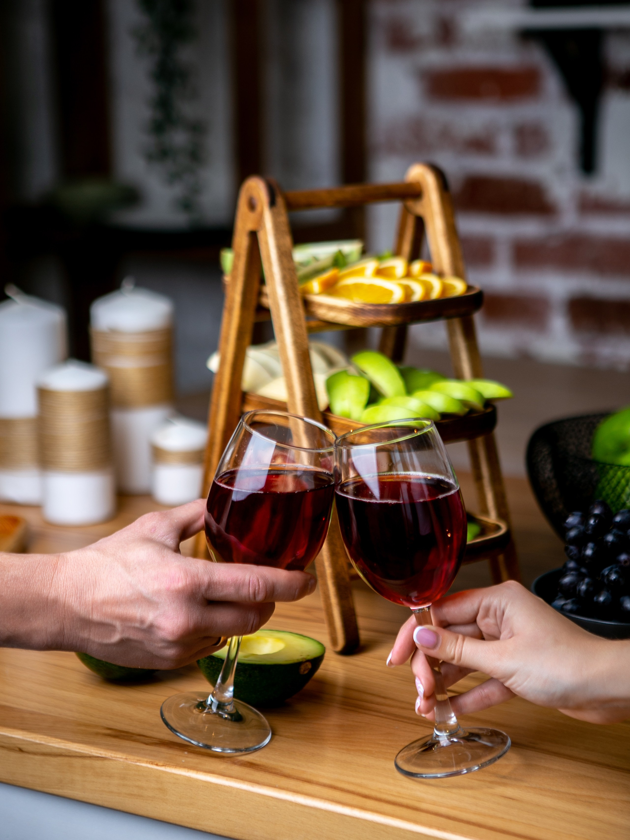 Подносы и этажерки. Контент фотограф, съемка для маркетплейсов, фуд съемка и репортажи в Новосибирске Ралия Галеева